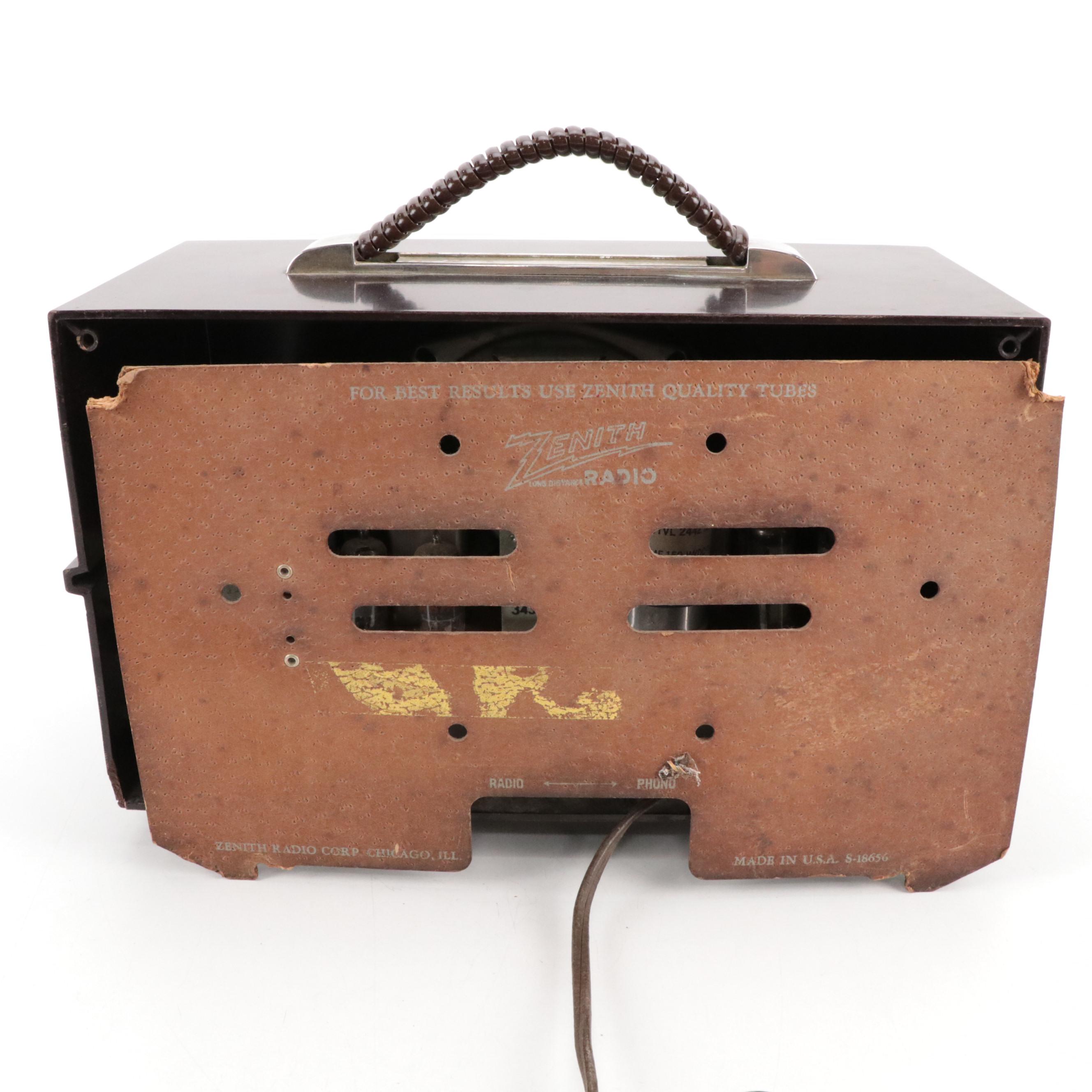 Zenith Model J615 Broadcast Receiver Radio, Mid-20th Century