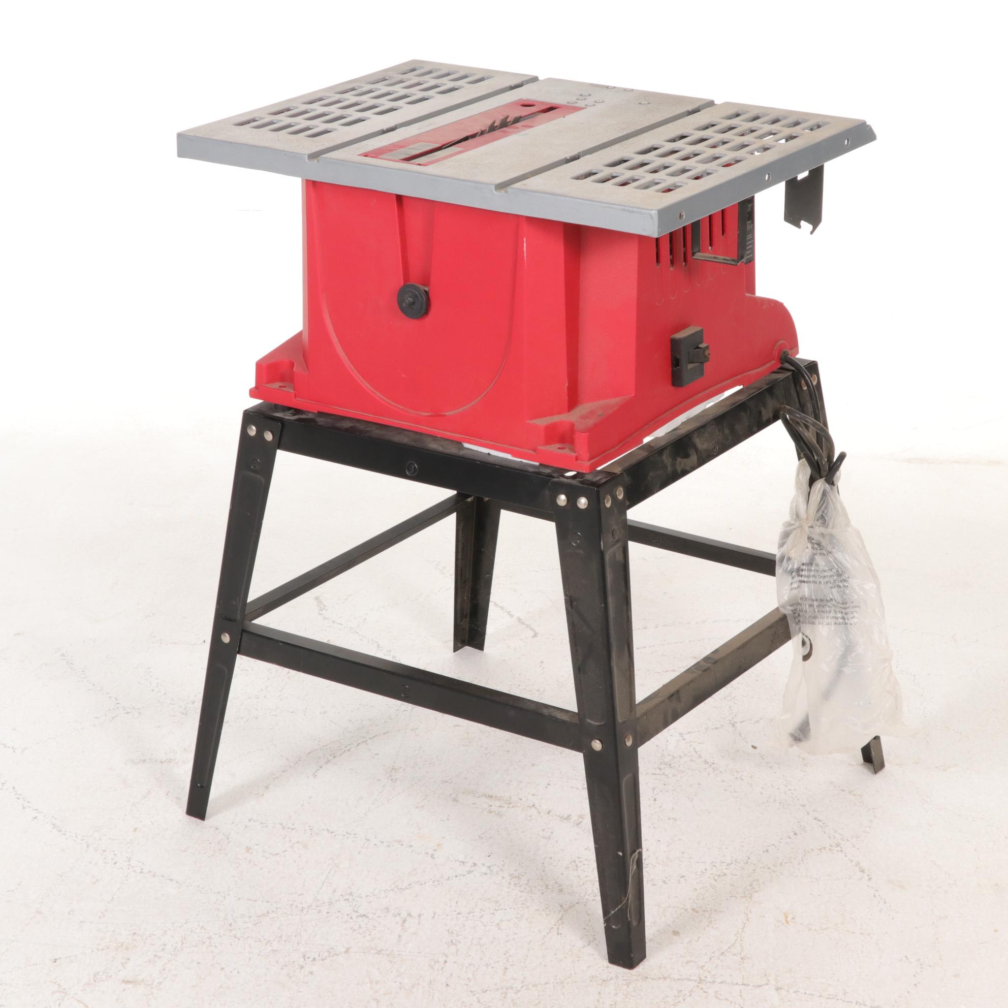 Skilsaw Portable Table Saw and Stand