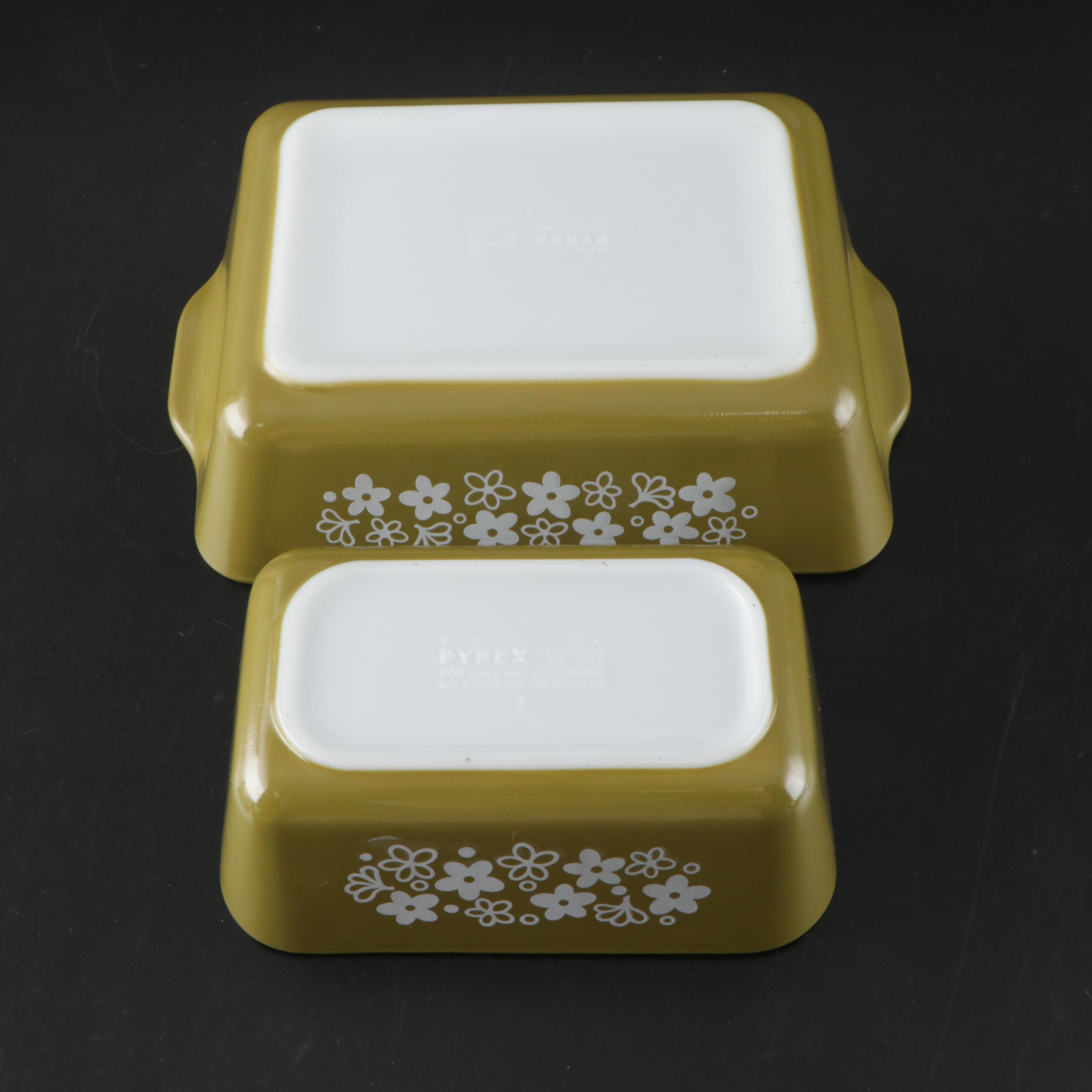 Vintage Pyrex Green "Crazy Daisy" Refrigerator Dish Set and Mixing Bowls