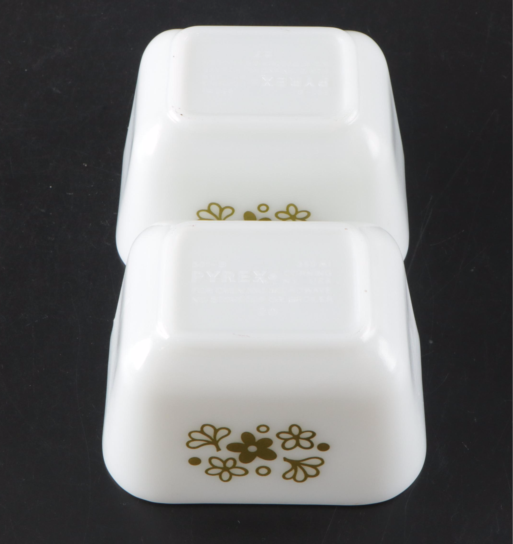 Vintage Pyrex Green "Crazy Daisy" Refrigerator Dish Set and Mixing Bowls