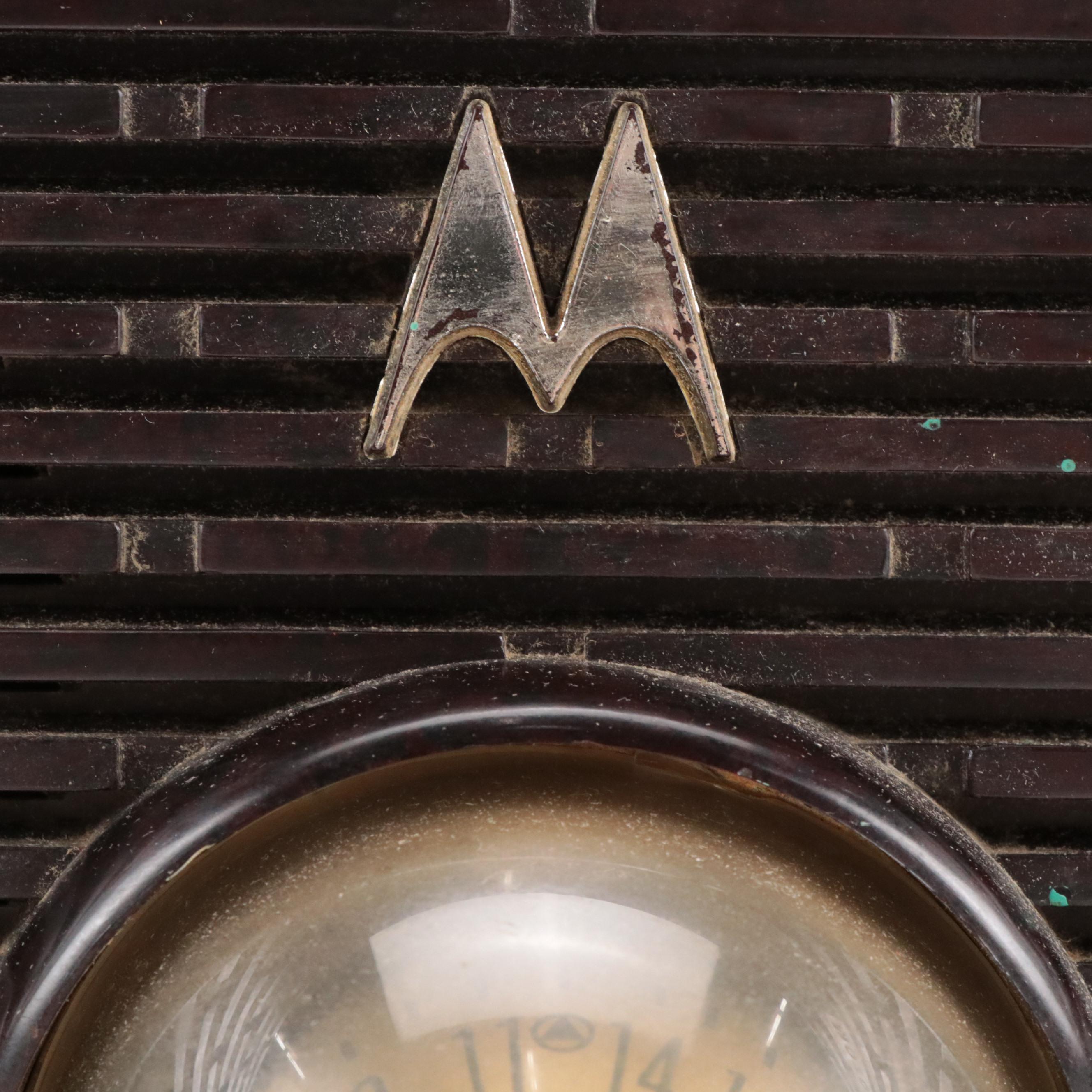 Motorola Model MK-56H Broadcast Receiver Radio, Mid-20th Century