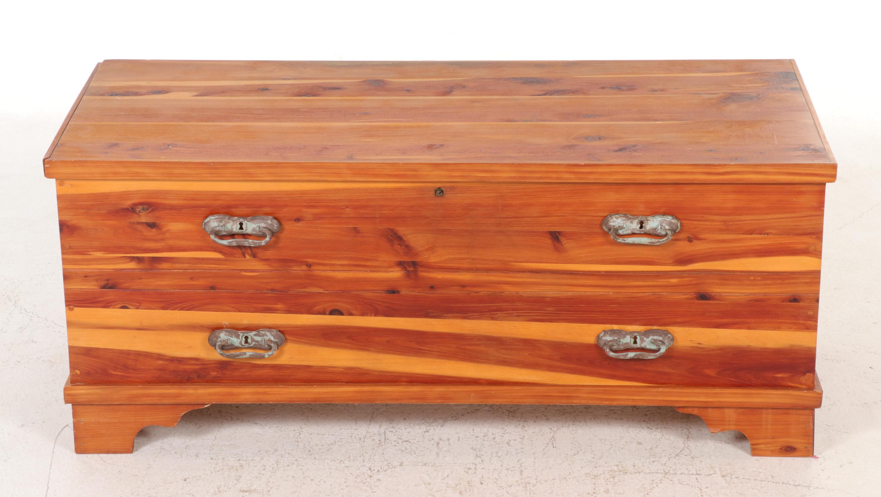 Cedar Blanket Chest