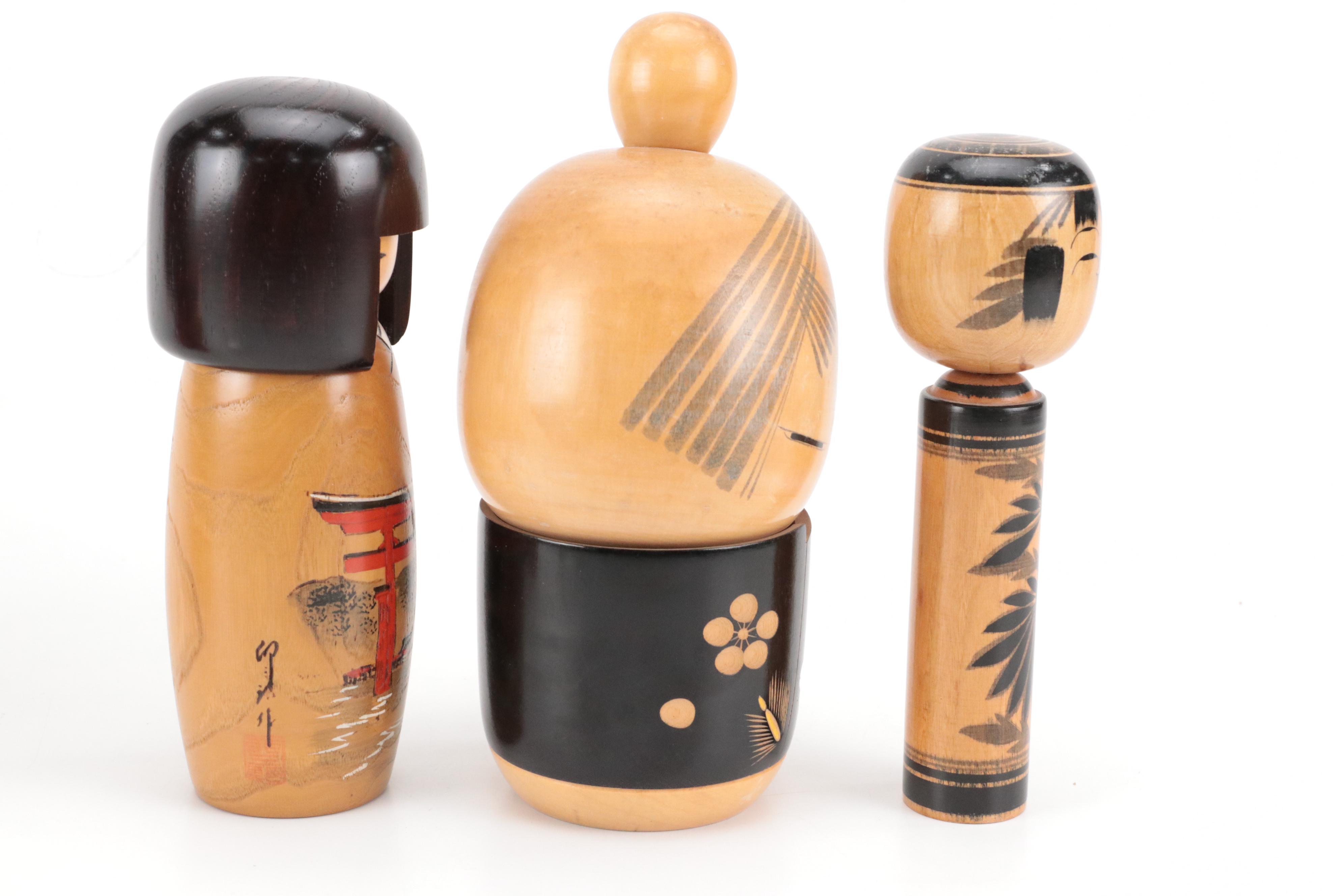 Japanese Hand-Crafted Kokeshi Wooden Peg Dolls