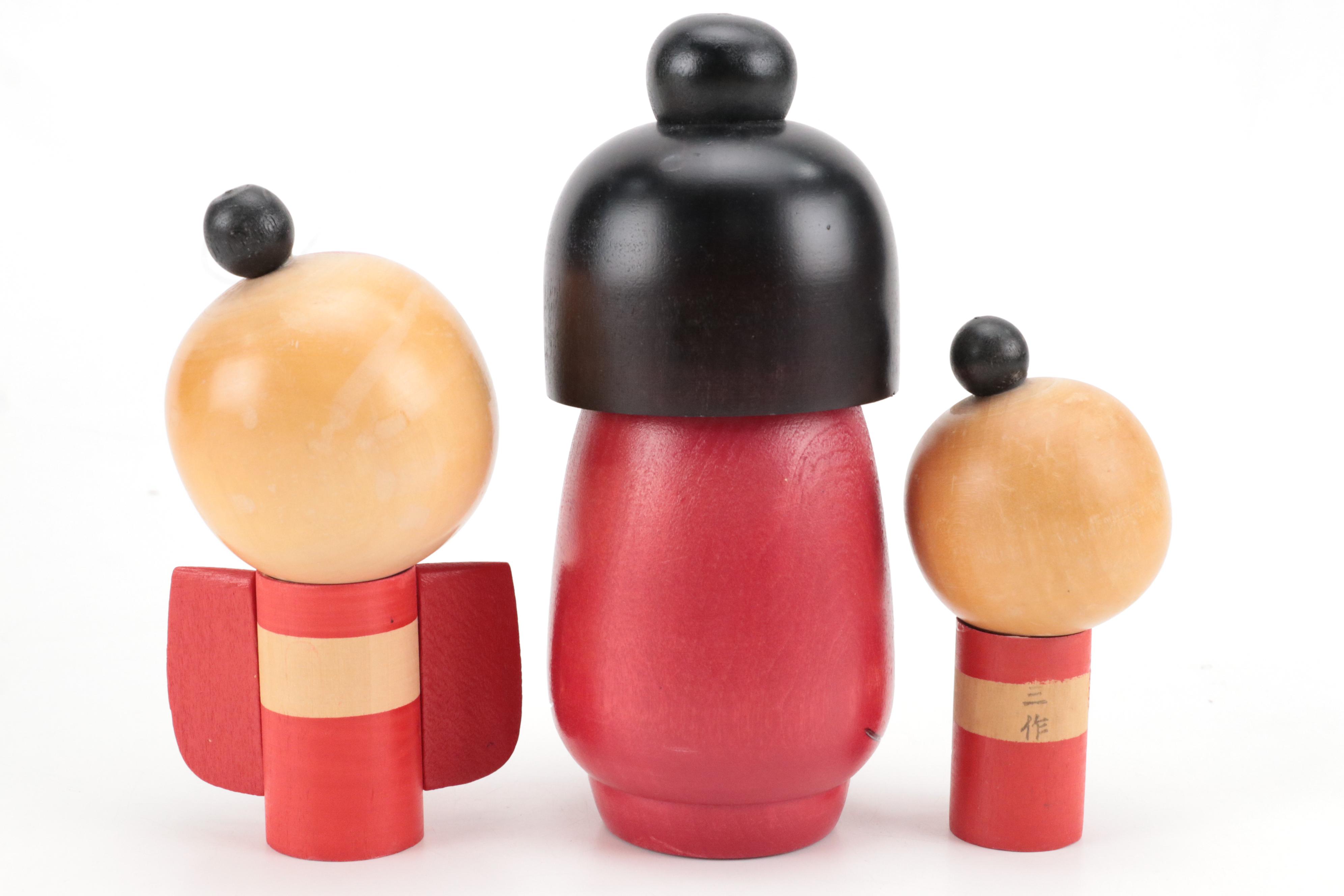 Japanese Hand-Crafted Kokeshi Wooden Peg Dolls