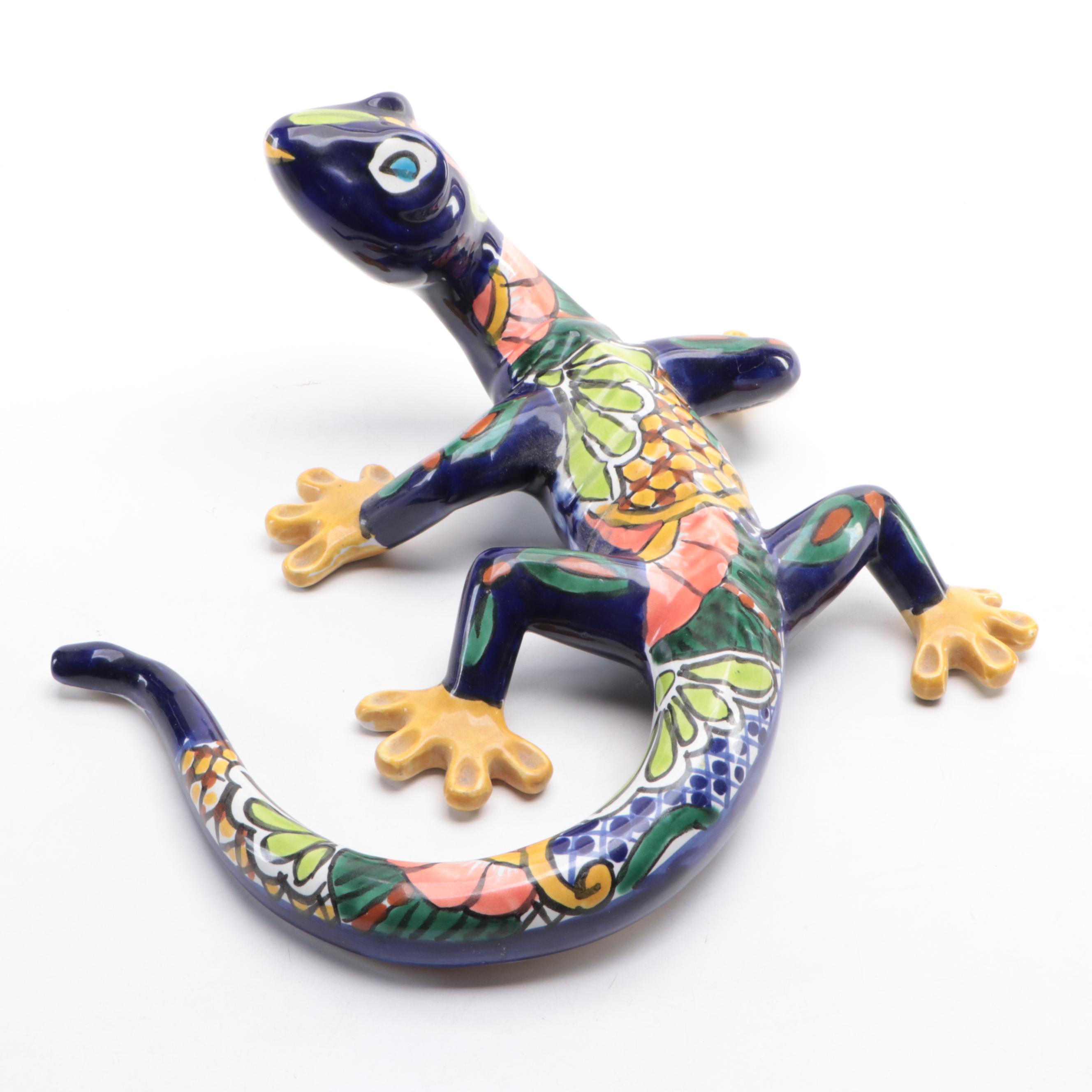 Mexican Talavera Folk Art Pottery Lizard