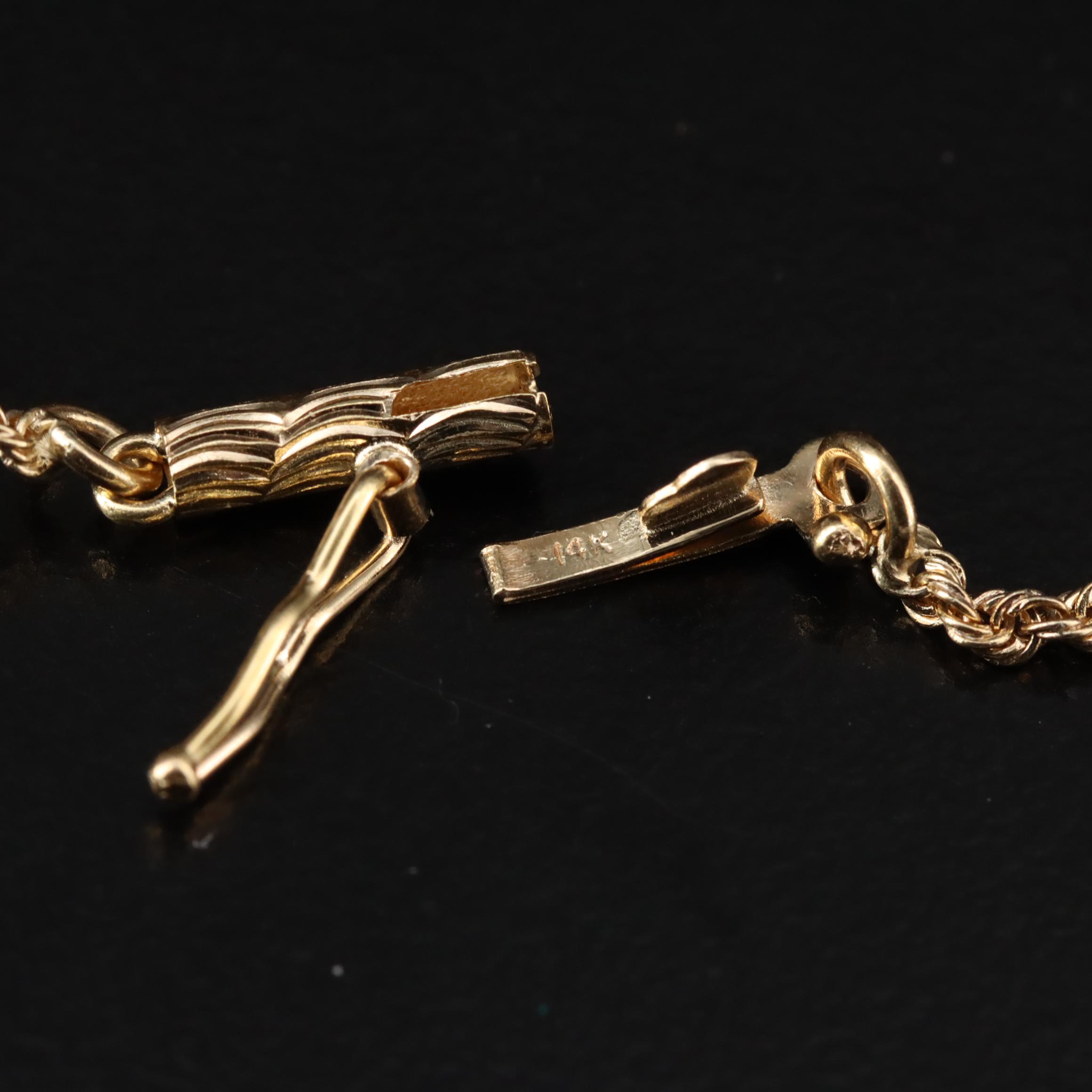 Looney Tunes Marvin the Martian 14K Pendant Necklace