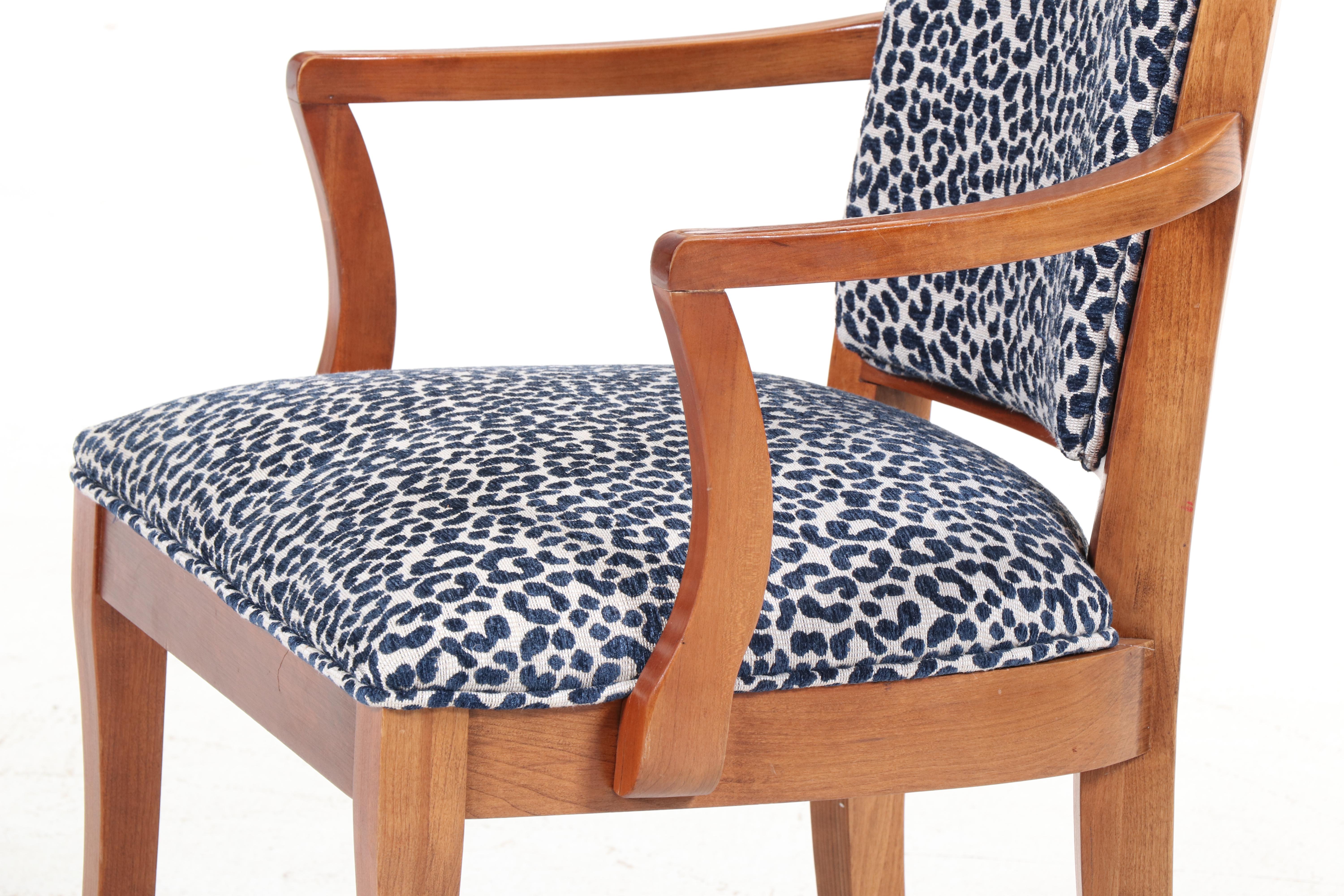 Nine-Piece Ethan Allen "Medallion" Neoclassical Style Cherrywood Dining Set