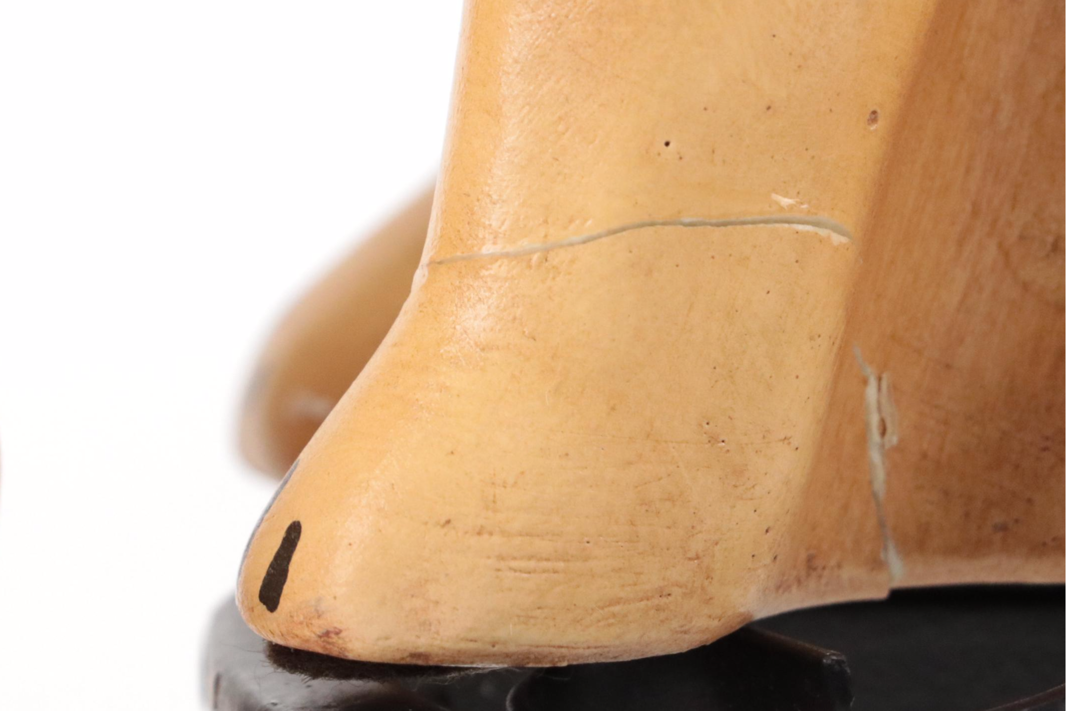 D. Wesson & Co. Chalkware Cat Figurines with Metal Plant Stand