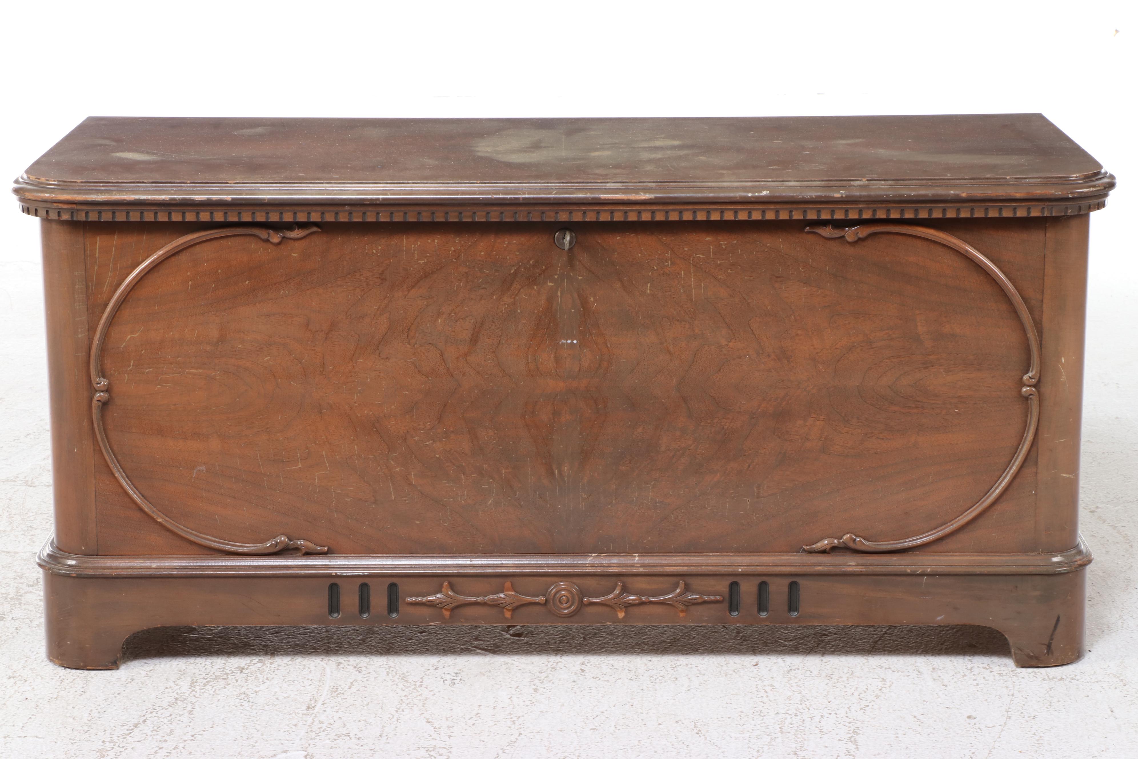 Caswell-Runyan Walnut Cedar Trunk, Mid-20th Century