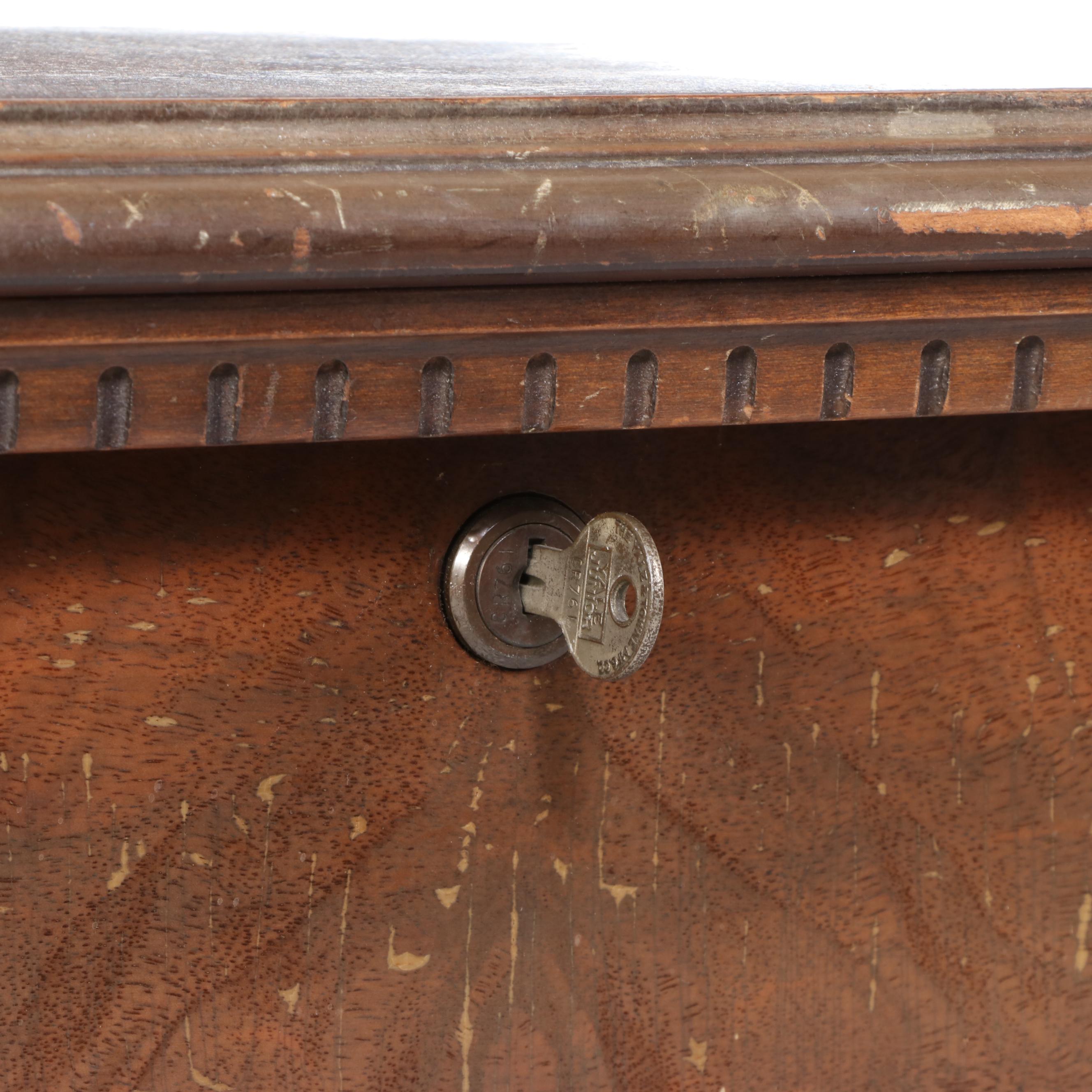 Caswell-Runyan Walnut Cedar Trunk, Mid-20th Century