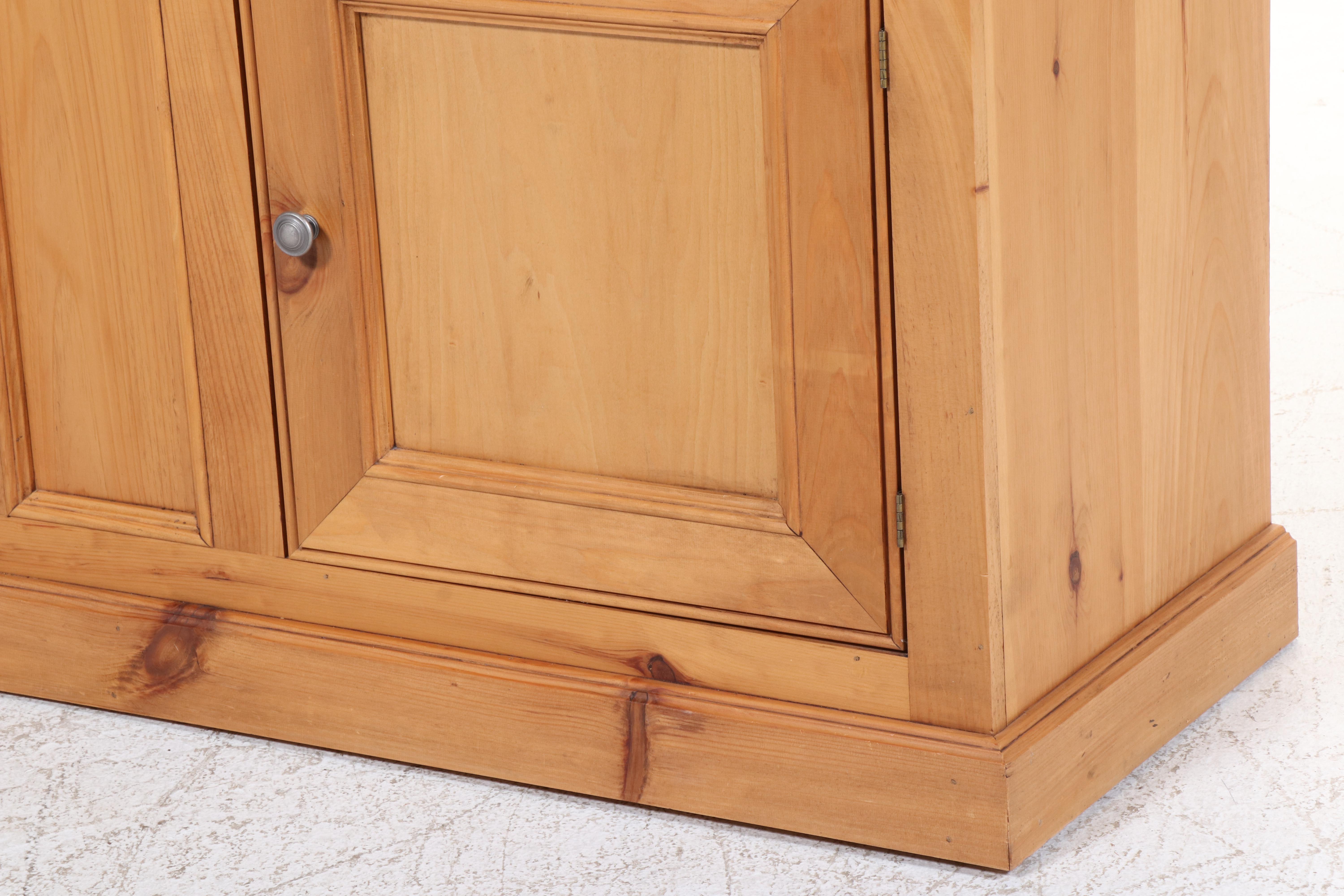 British Traditions Georgian Style Pine Welsh Cabinet