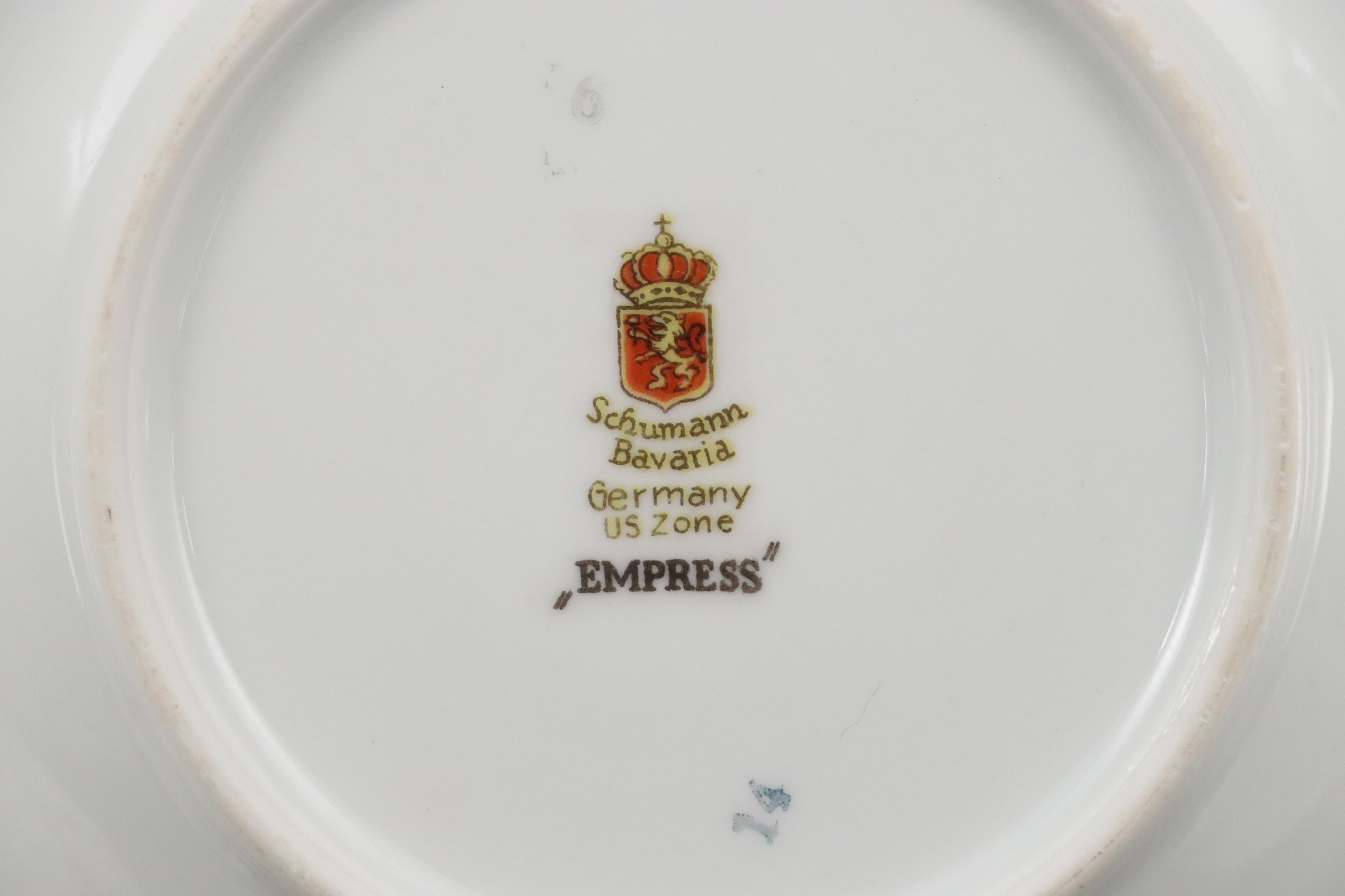 Schumann-Bavaria "Empress Dresden Flowers" Porcelain Dinnerware, 20th Century