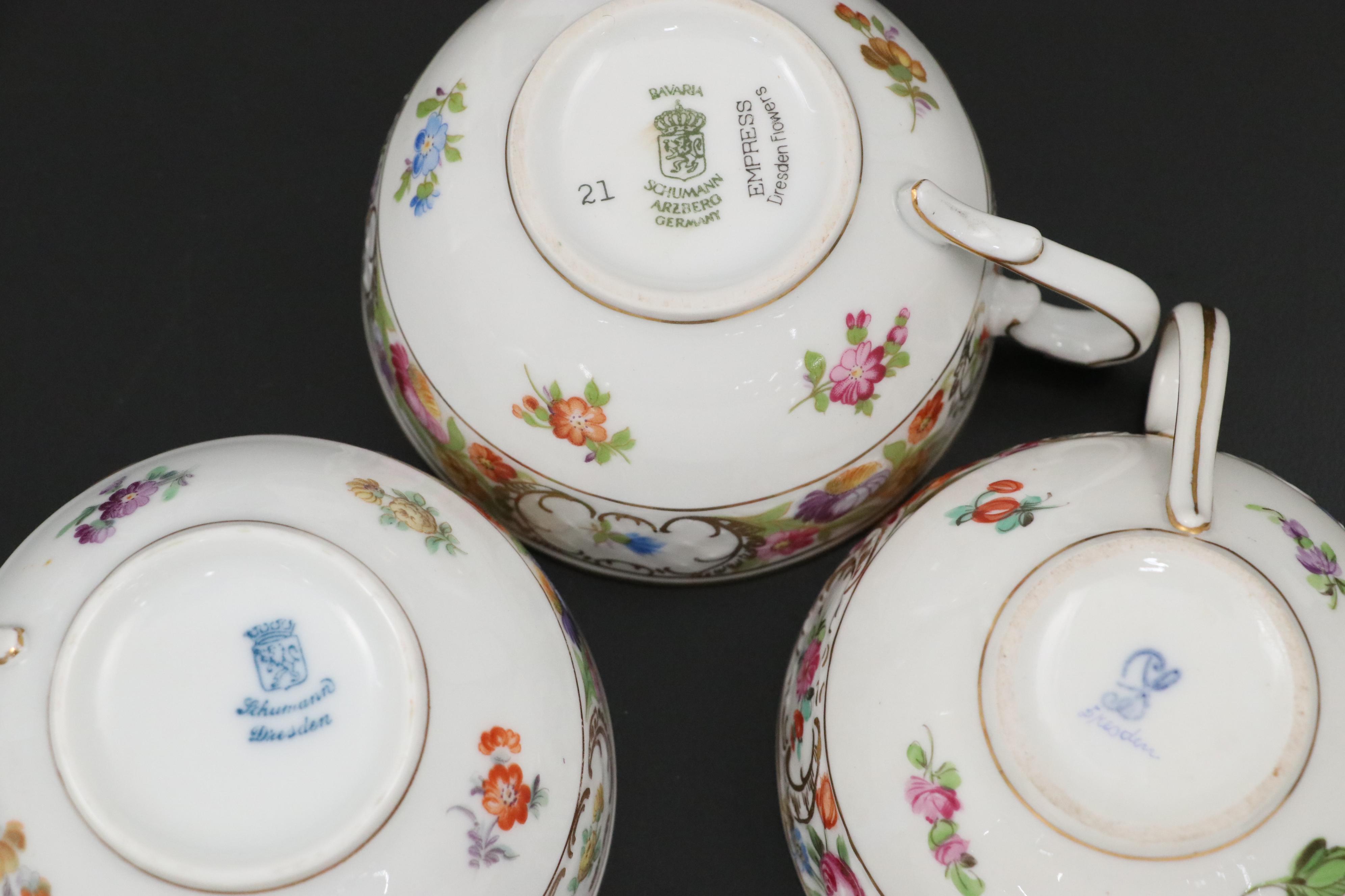 Schumann-Bavaria "Empress Dresden Flowers" Porcelain Dinnerware, 20th Century