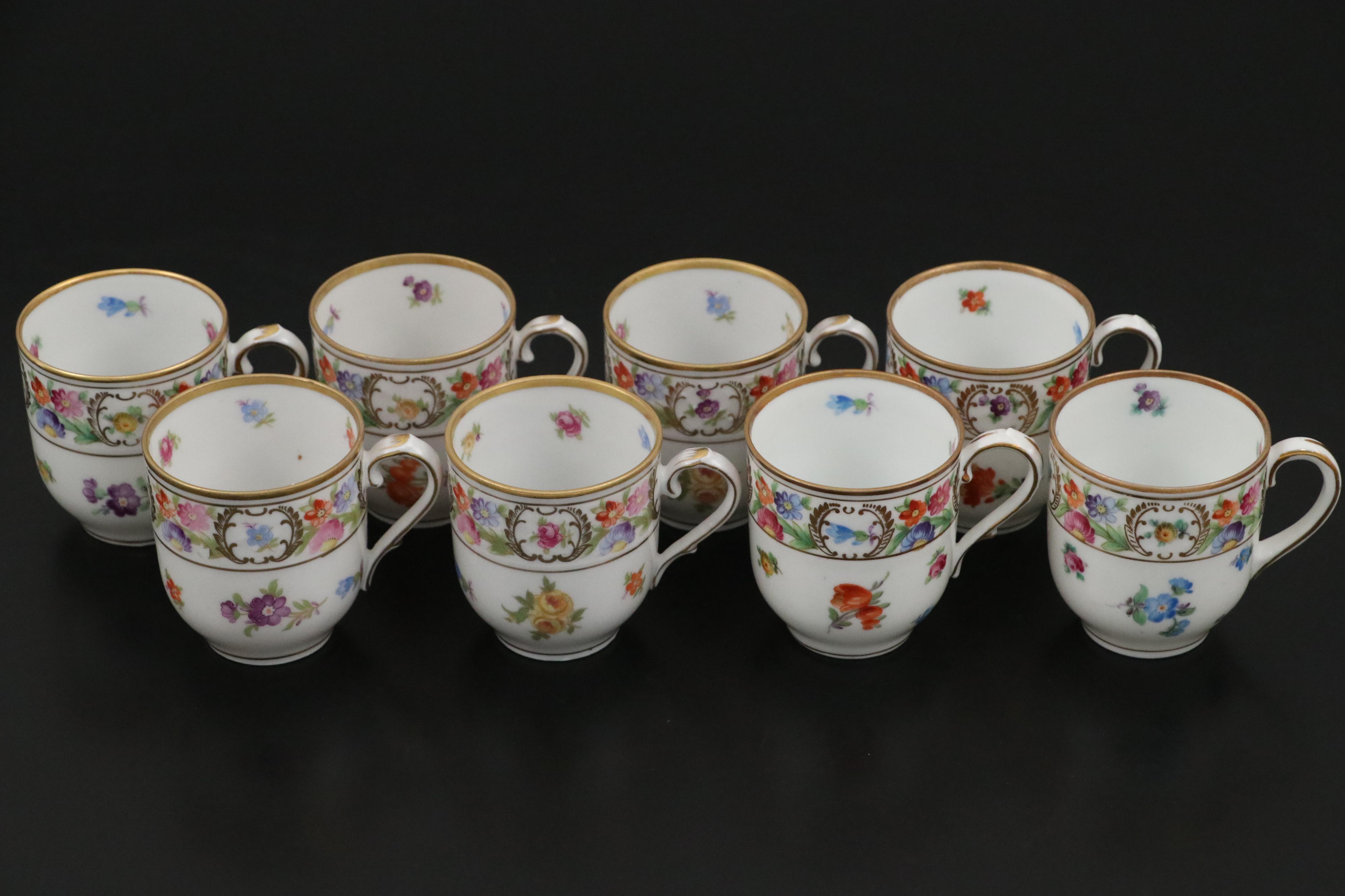 Schumann-Bavaria "Empress Dresden Flowers" Porcelain Dinnerware, 20th Century