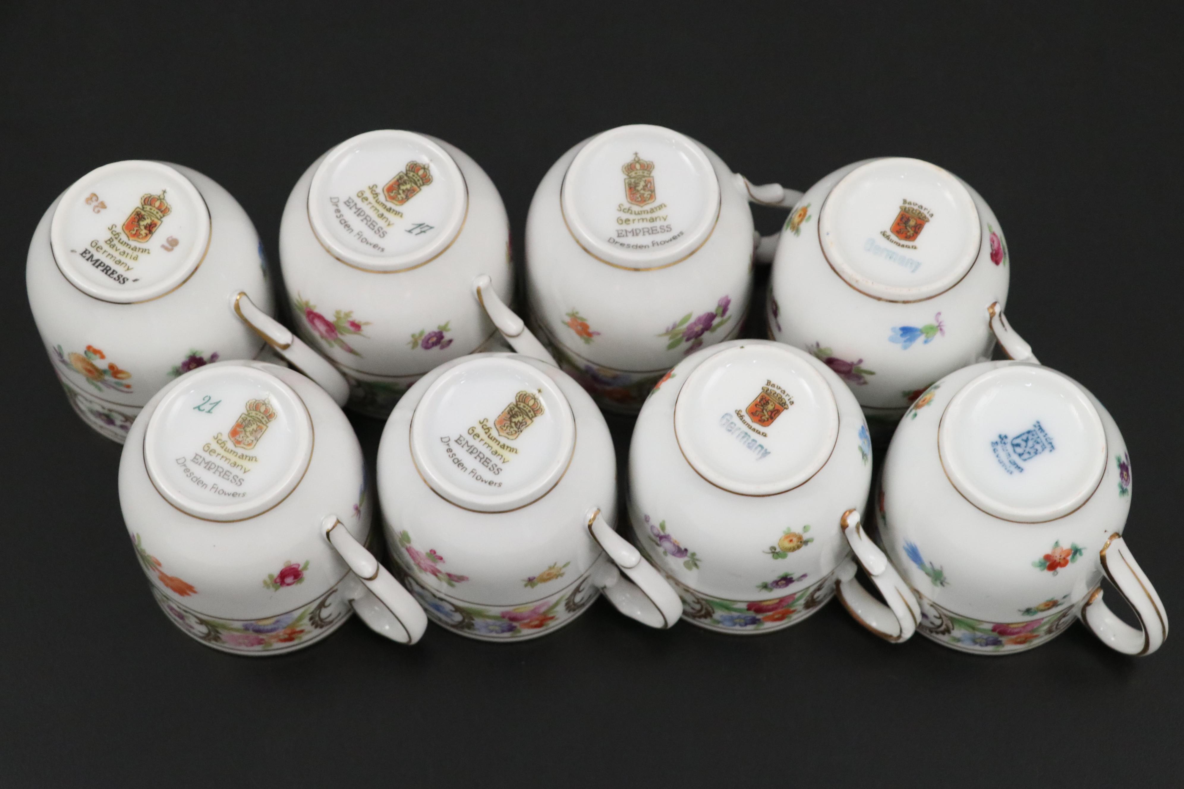 Schumann-Bavaria "Empress Dresden Flowers" Porcelain Dinnerware, 20th Century