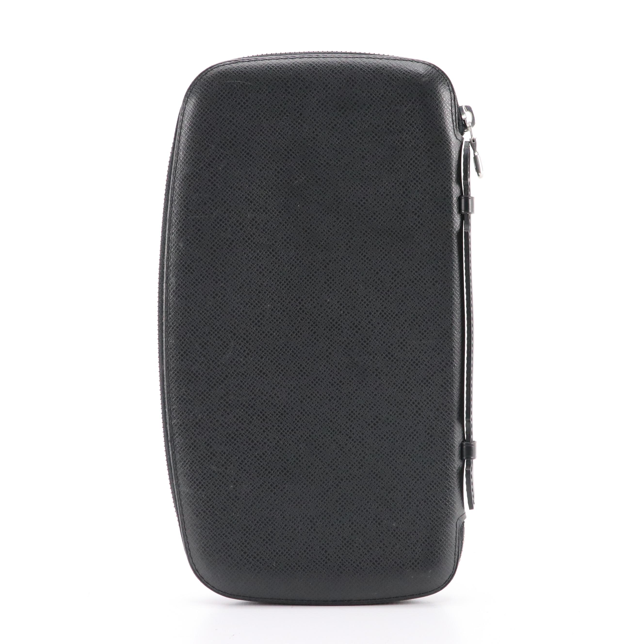 Louis Vuitton Atoll Organizer in Black Taïga Leather