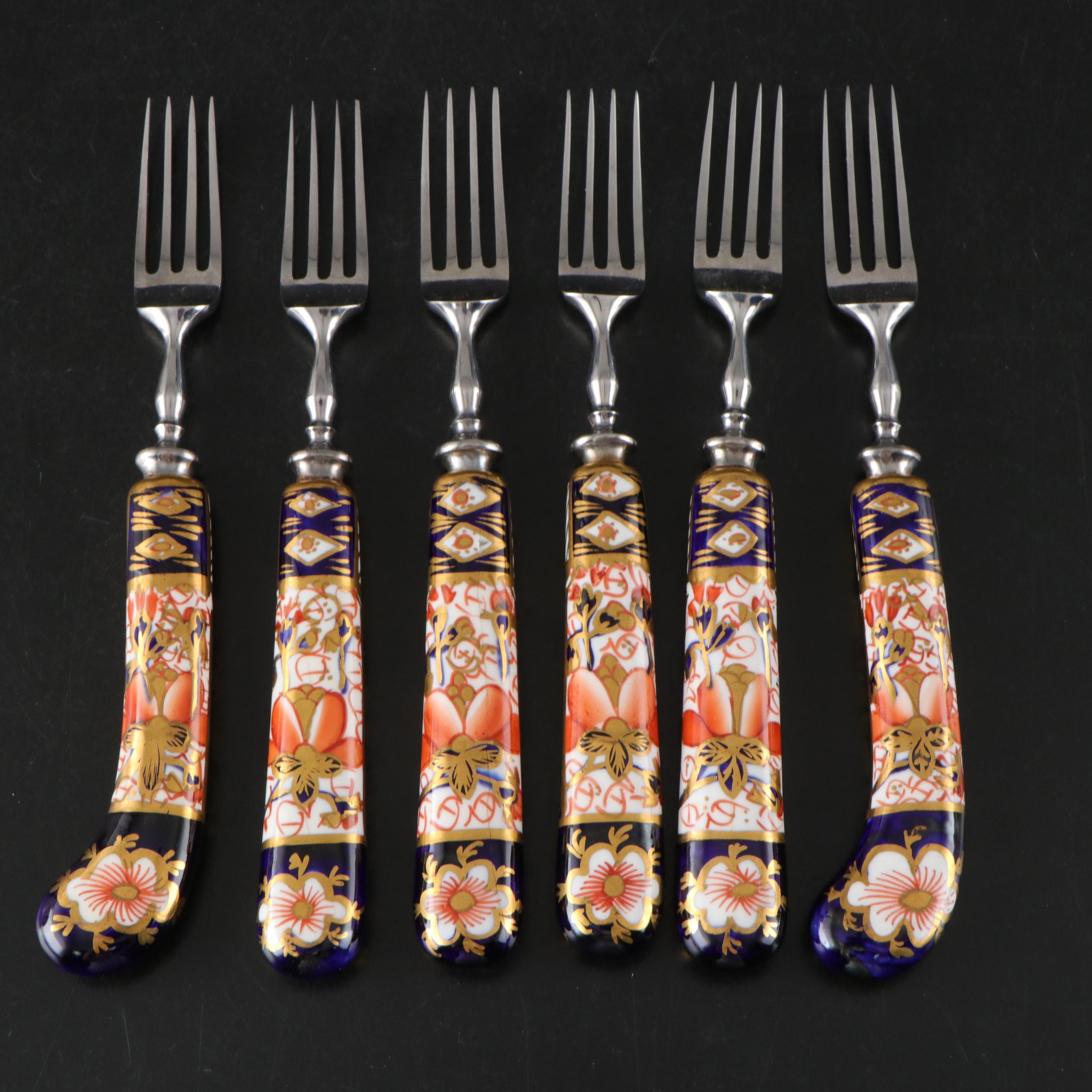 Royal Crown Derby "Olde Avesbury" Tableware and "Traditional Imari" Flatware