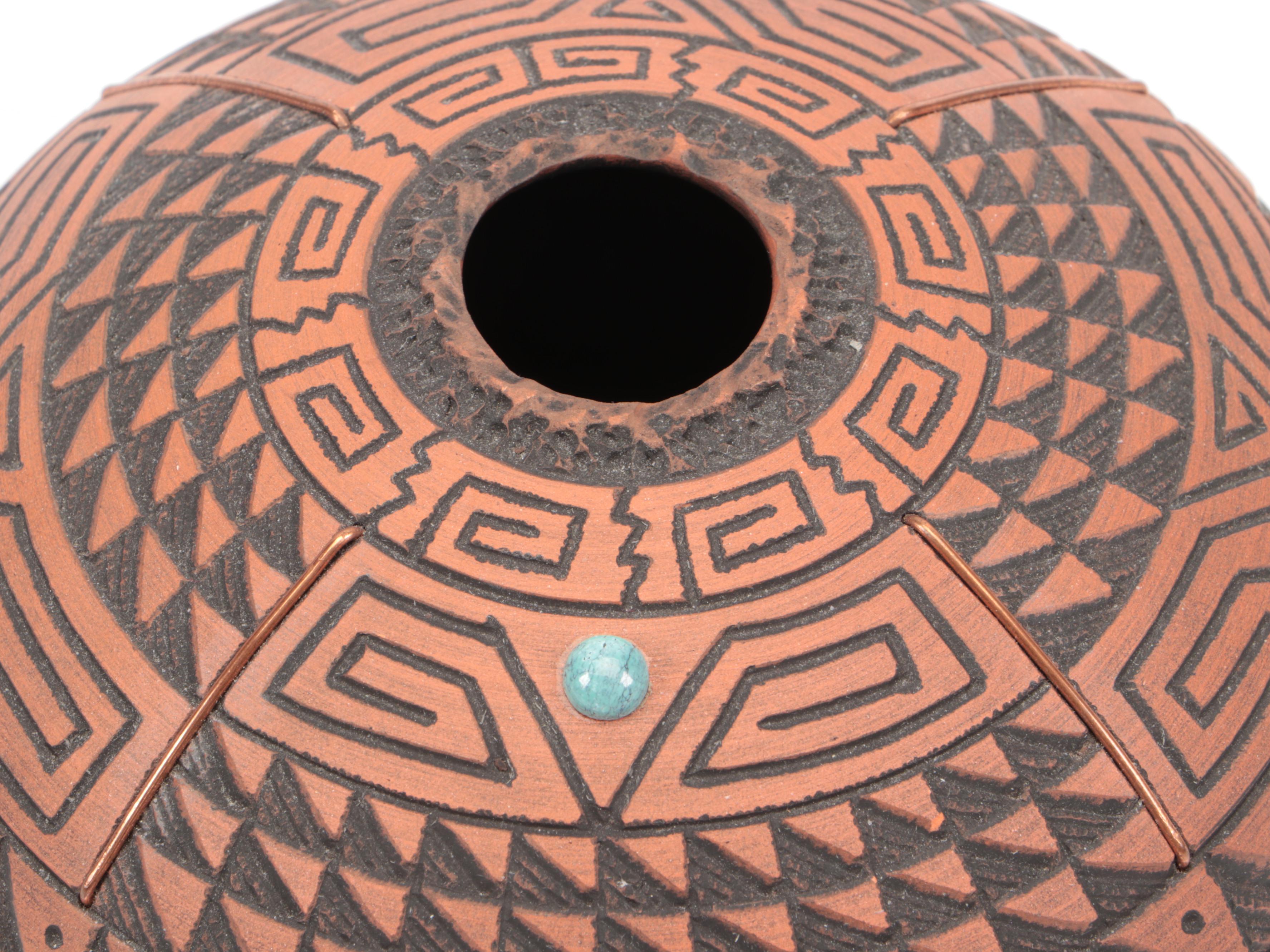 Gerald Pinto Navajo Dine Sgraffito Olla & Polychrome Acoma Earthenware Ball Pot