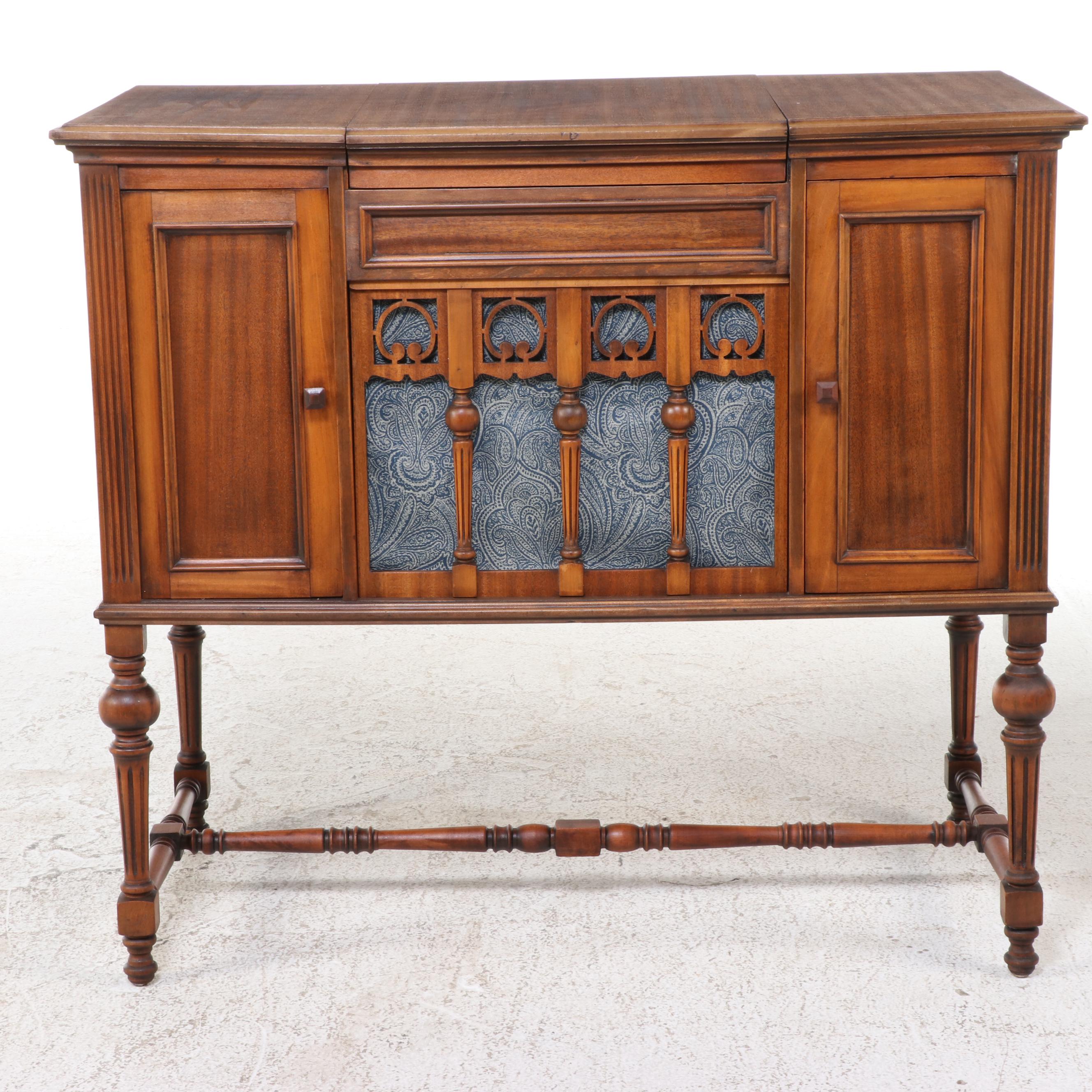 Brunswick Model R-A Turntable in William & Mary Style Mahogany Cabinet