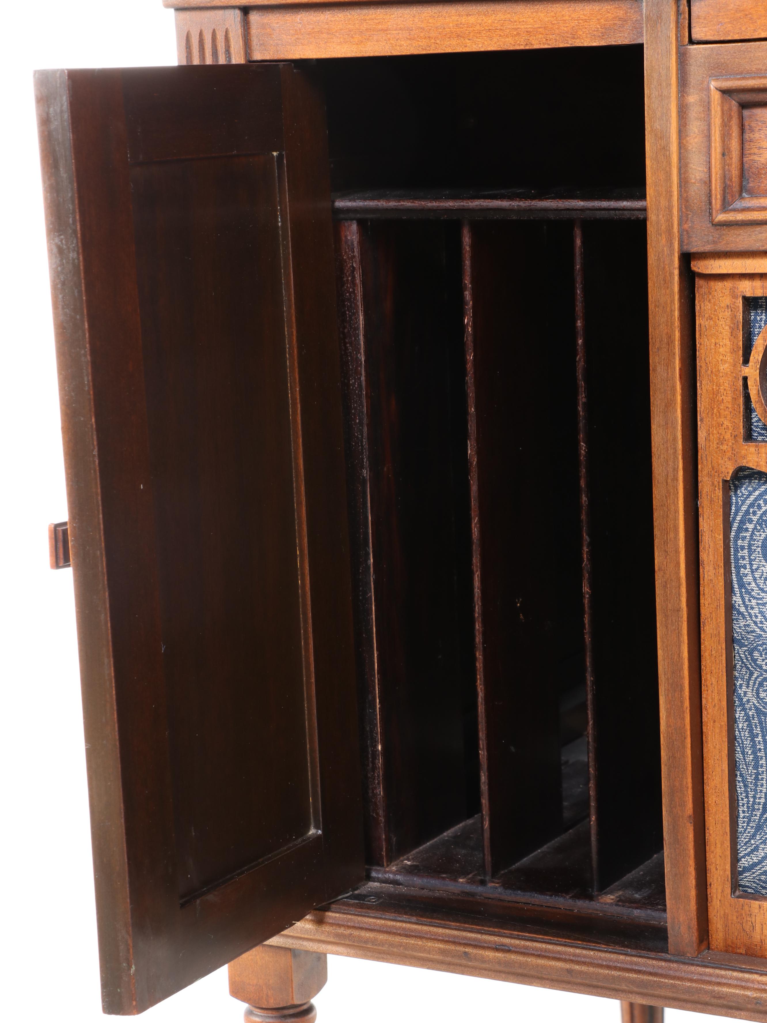 Brunswick Model R-A Turntable in William & Mary Style Mahogany Cabinet