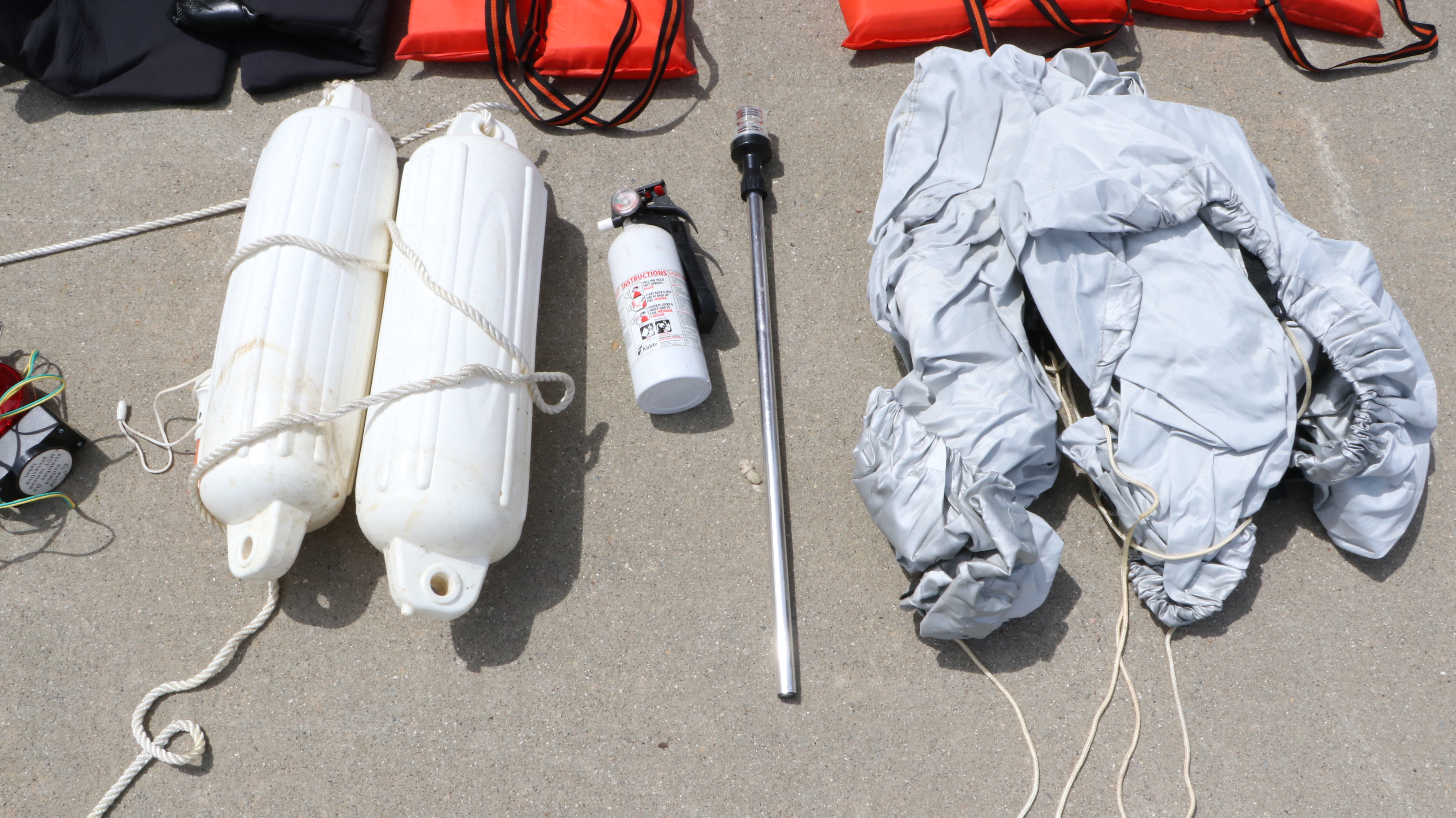 1962 Rinker Runabout Boat Project