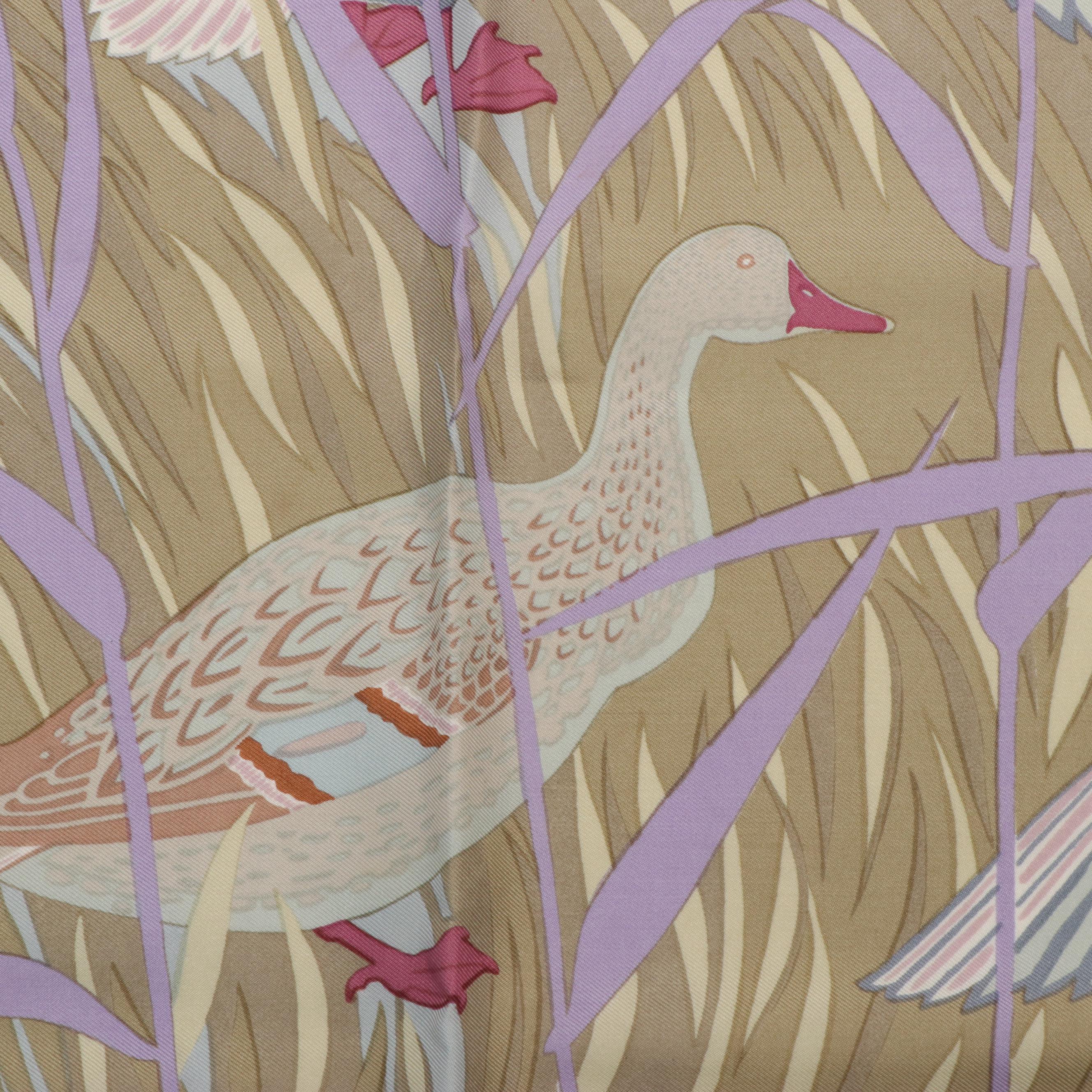 Hermès "Cols - Verts" Silk Twill Scarf 90 with Box