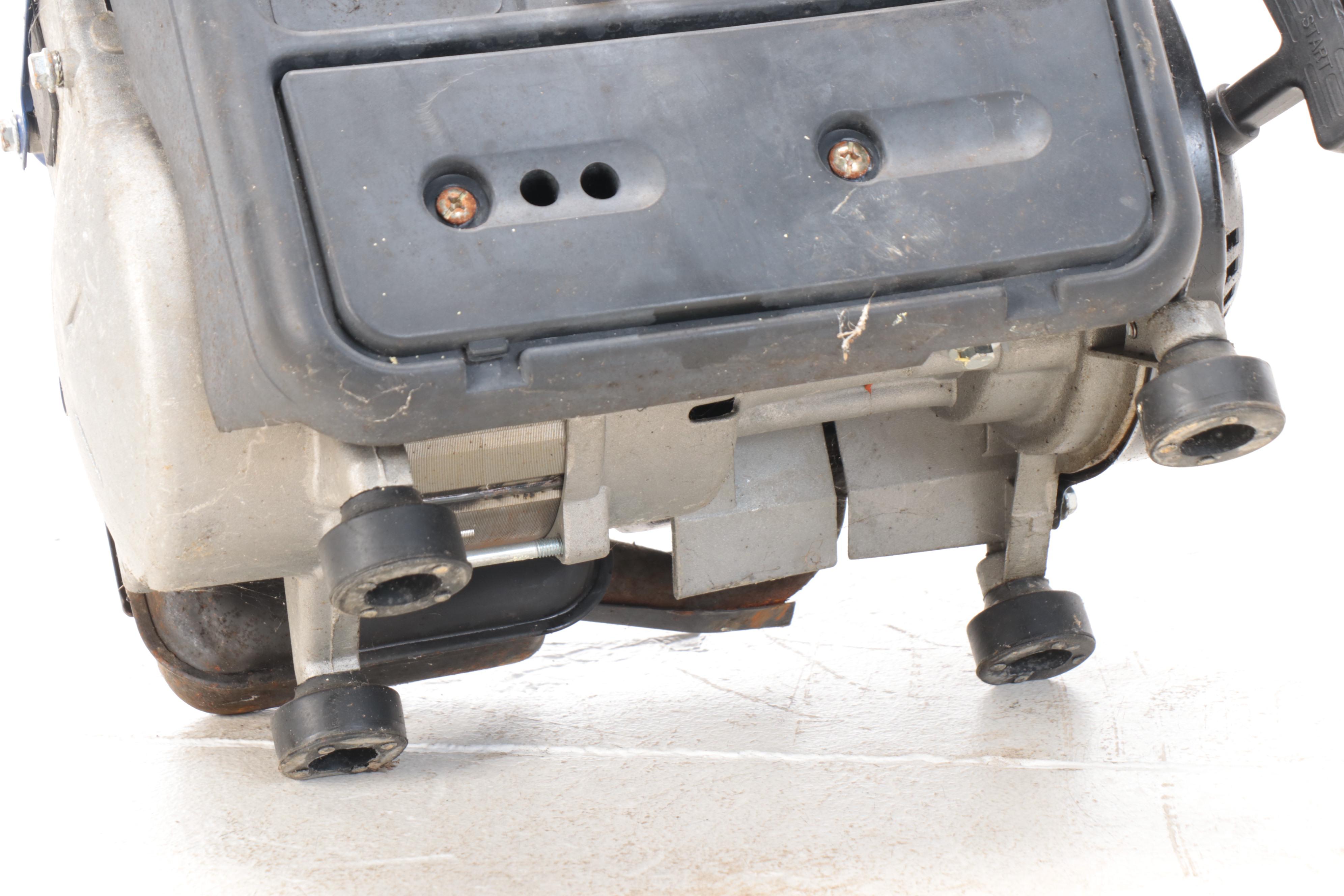 Chicago 800 Watt Portable Generator