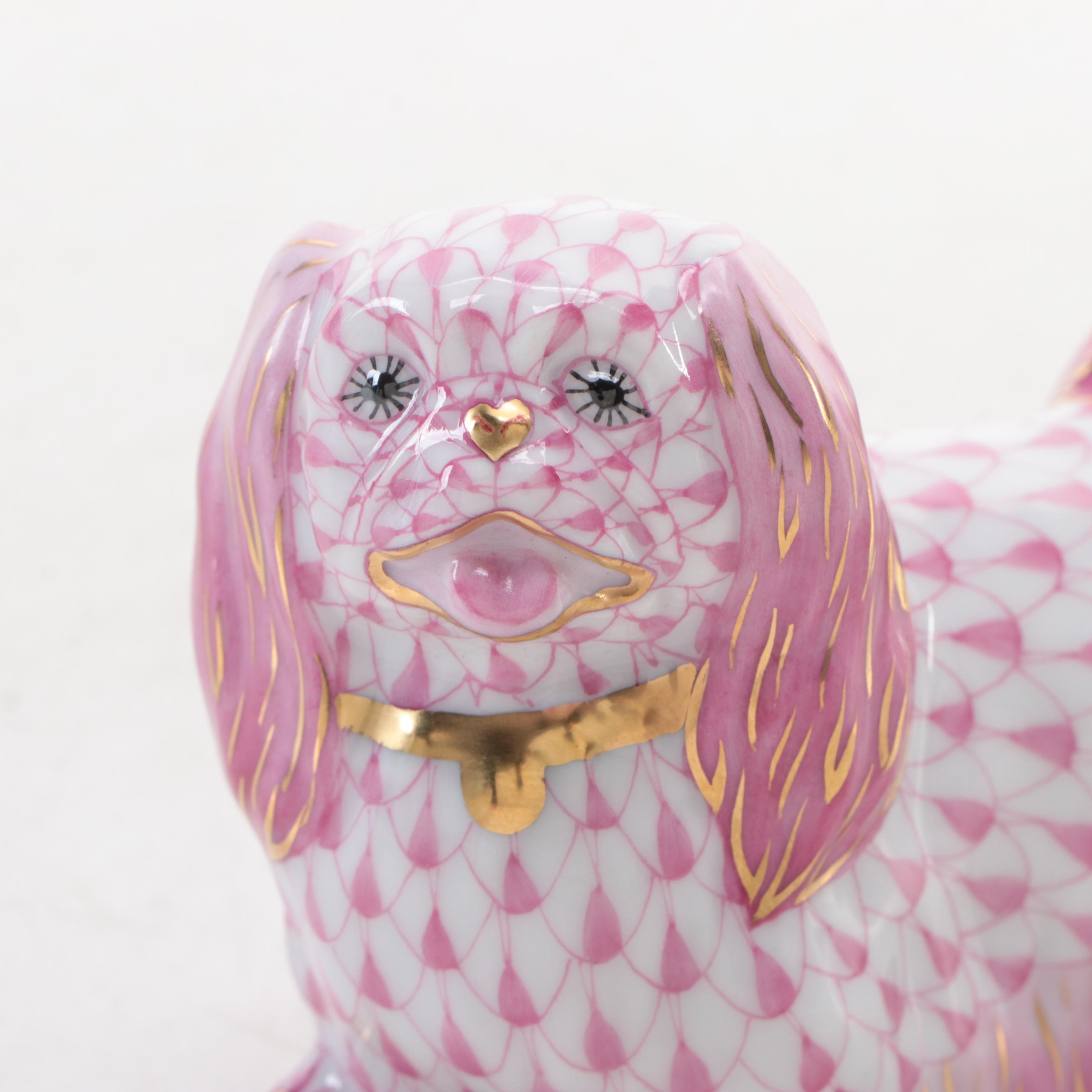 Herend Raspberry Fishnet with Gold "Pekingese" Porcelain Figurine