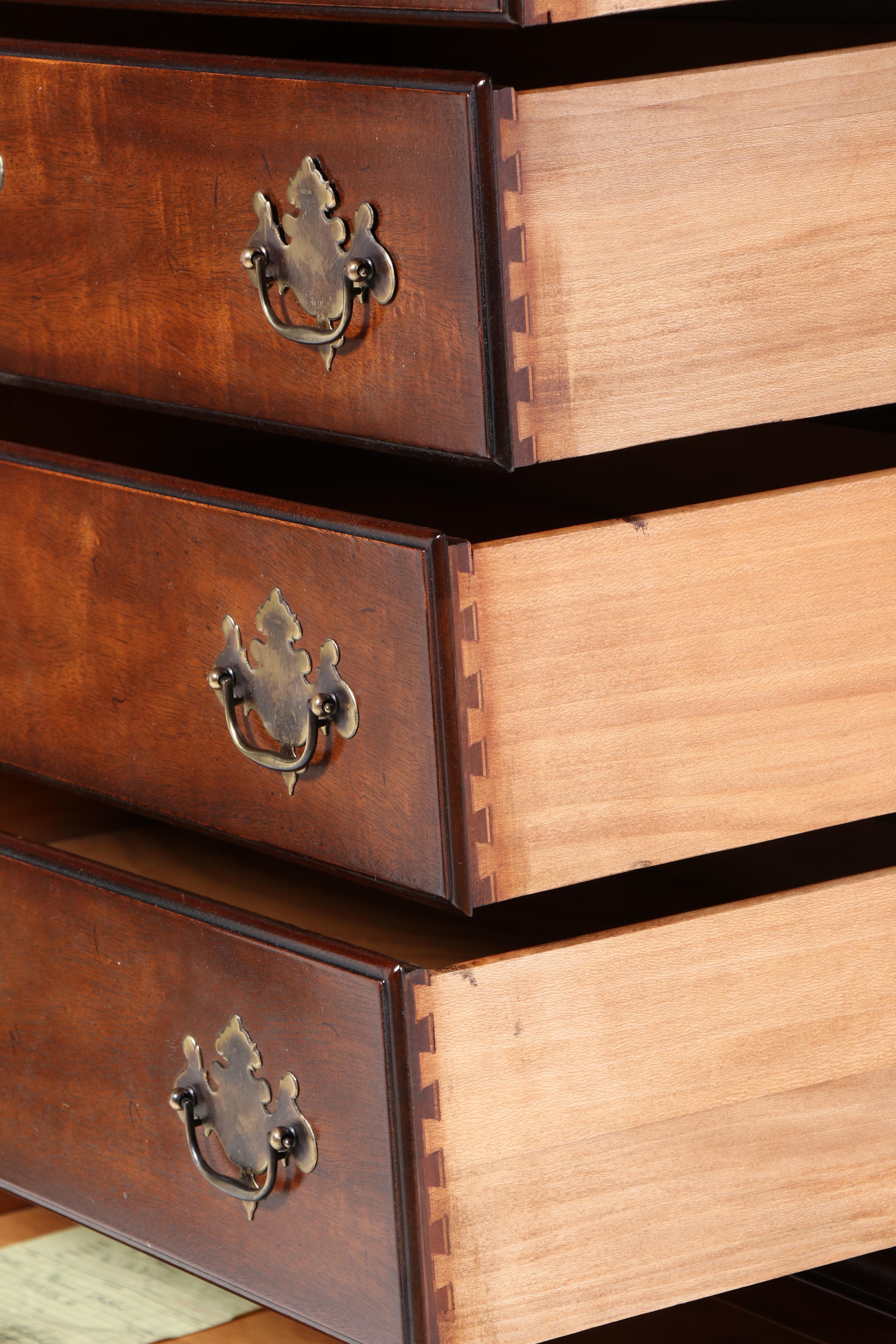 Kindel Queen Anne Style Mahogany Bonnet-Top Highboy, Late 20th Century