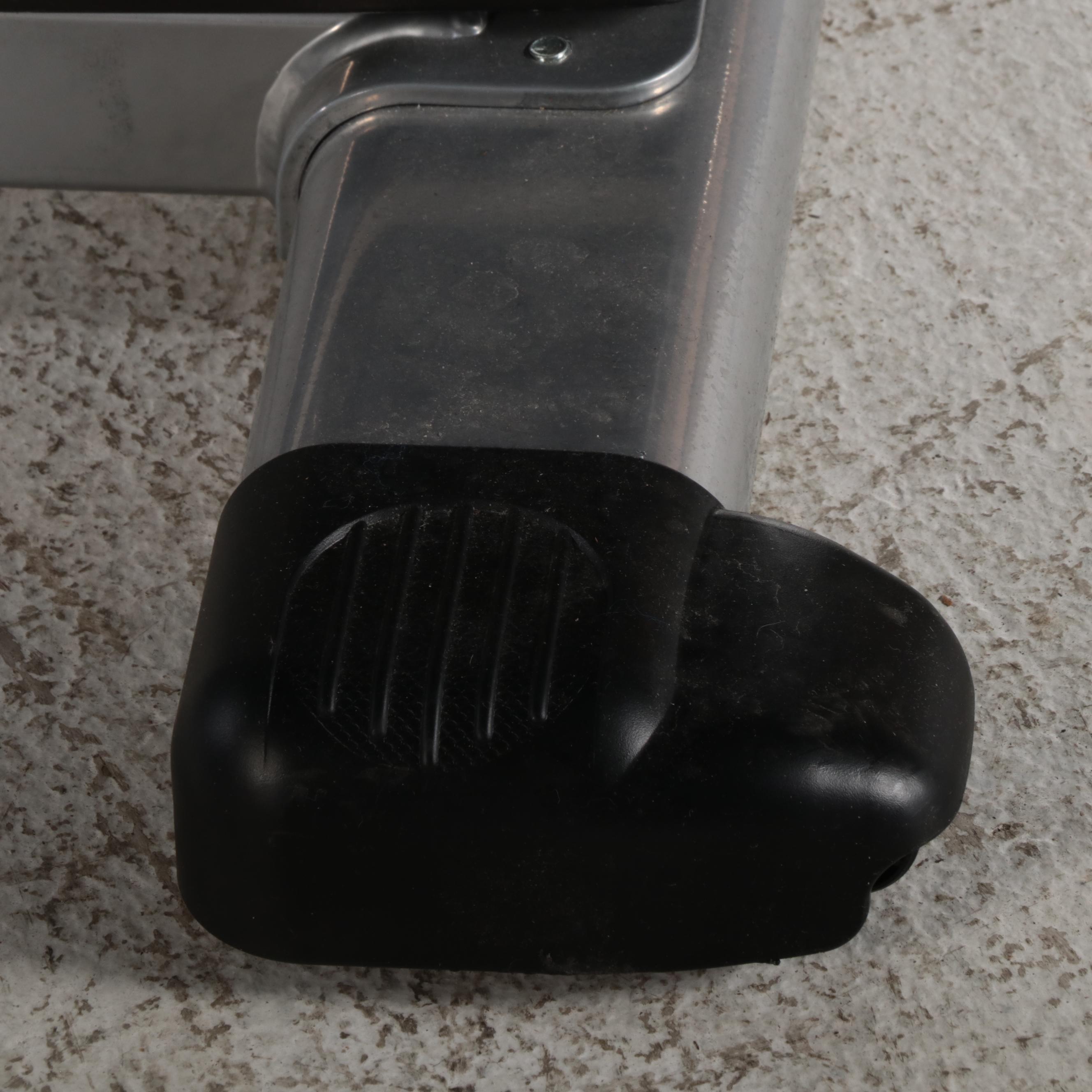 Bodycraft R25 Stationary Recumbent Exercise Bike