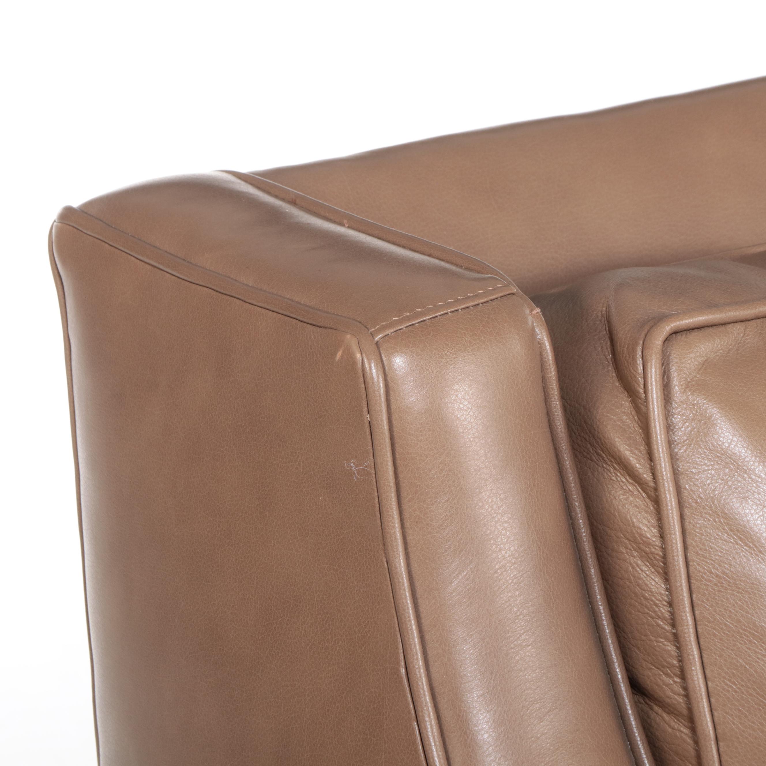 Vanguard Furniture American Bugalow Collection Leather Love Seat