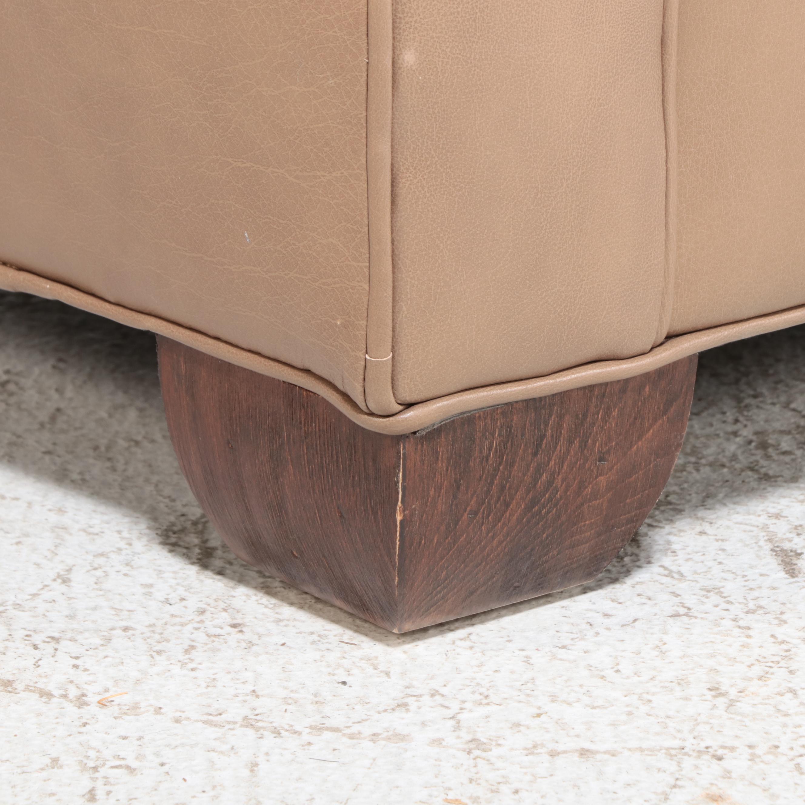 Vanguard Furniture American Bugalow Collection Leather Love Seat