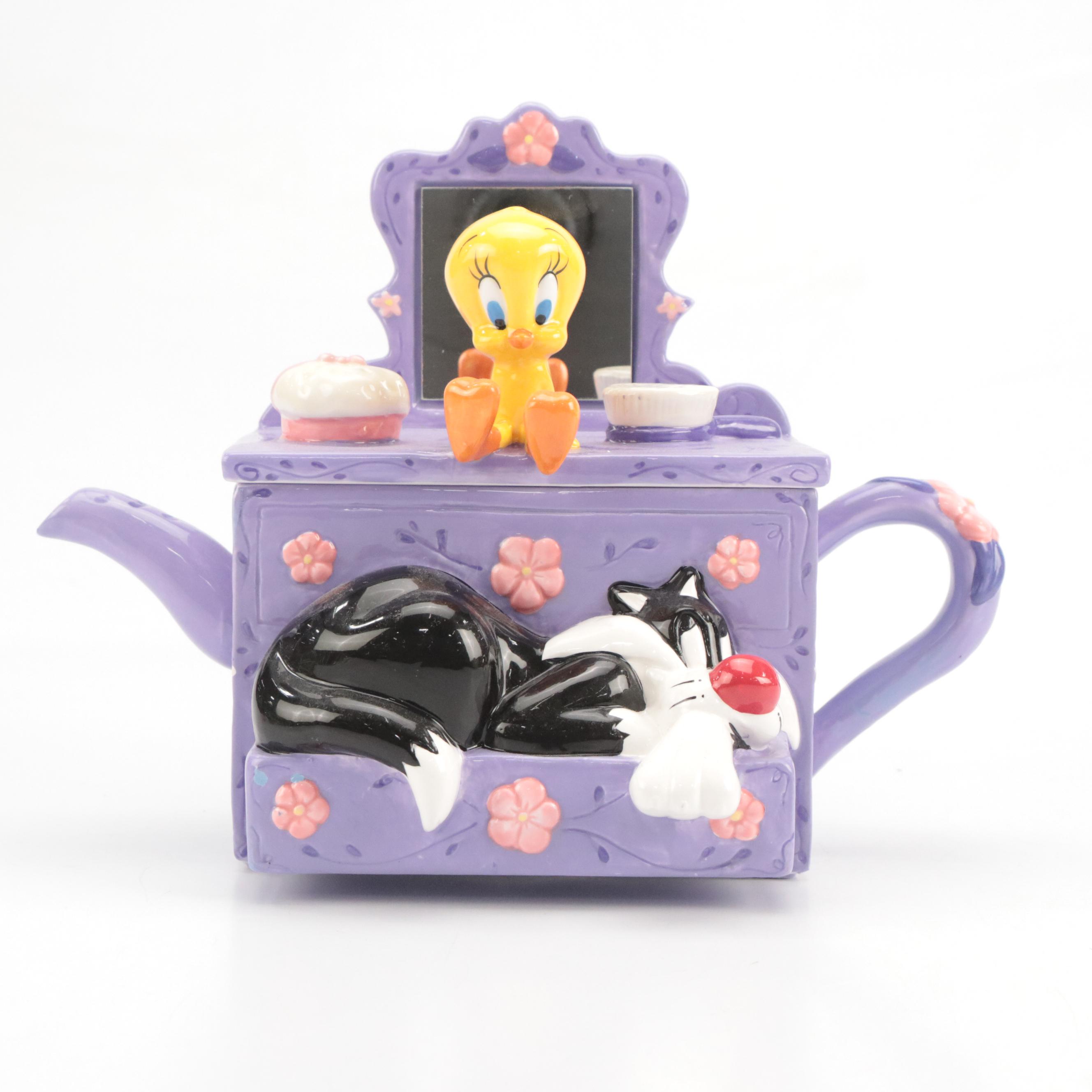 Warner Bros Loony Tunes Motif Ceramic Teapot and More Teapots