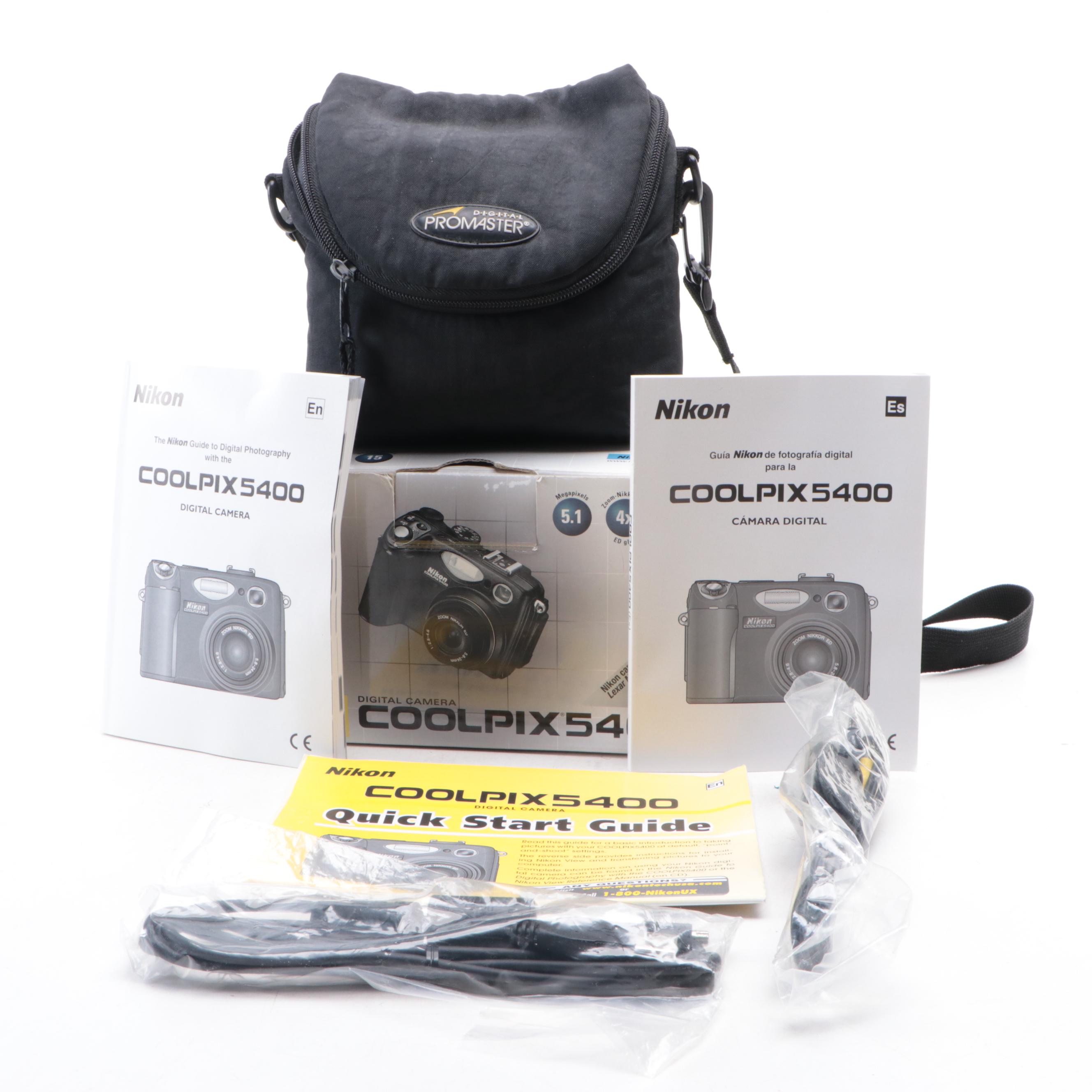 Nikon Coolpix 5400 Digital Camera with Manuals and Camera Bag