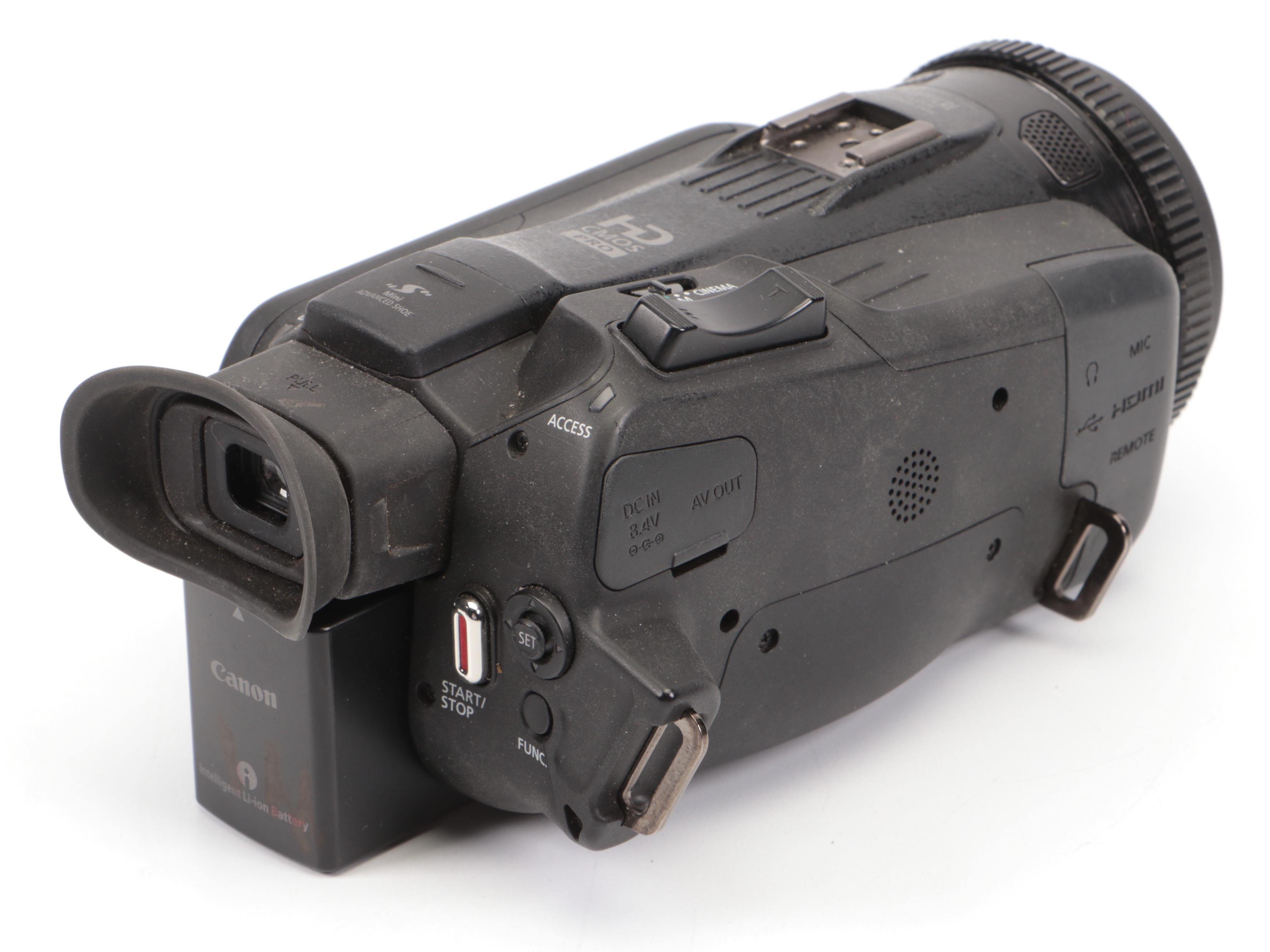 Canon Vixia HF G40 Camera with Accessories and Bag