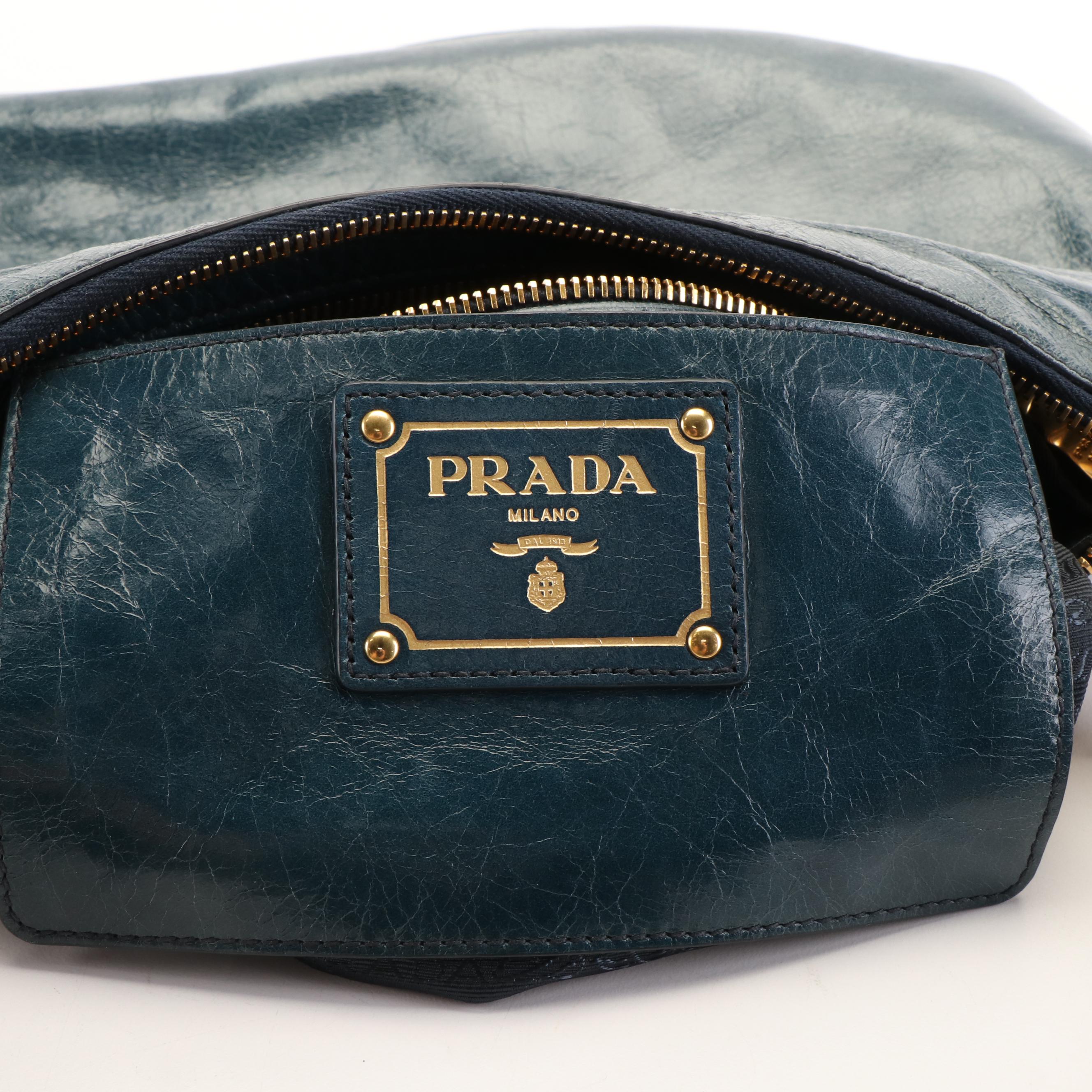 Prada Shoulder Bag in Blue Vitello Shine Leather