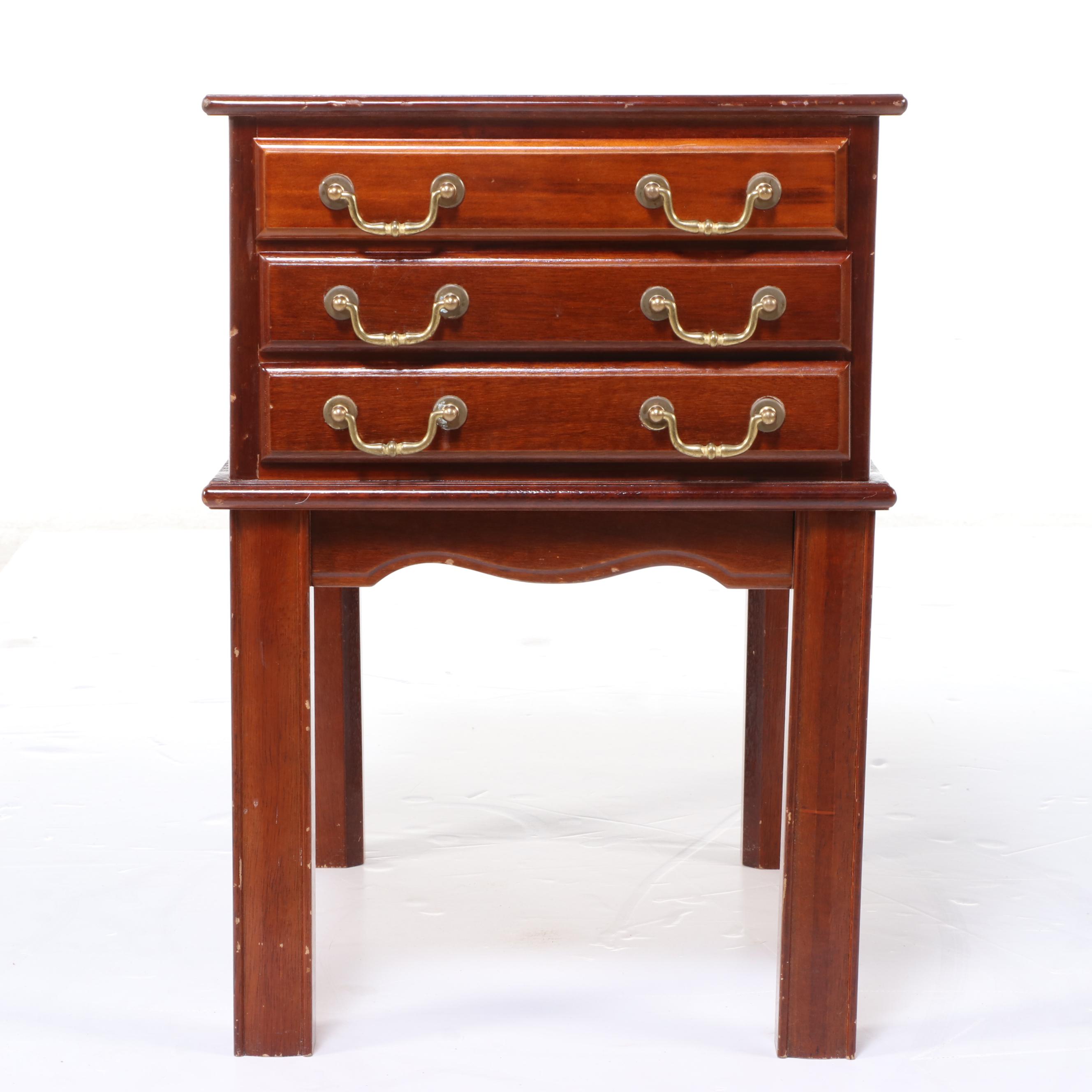 Chippendale Style Mahogany-Stained Side Table with Three Folding Tray Tables
