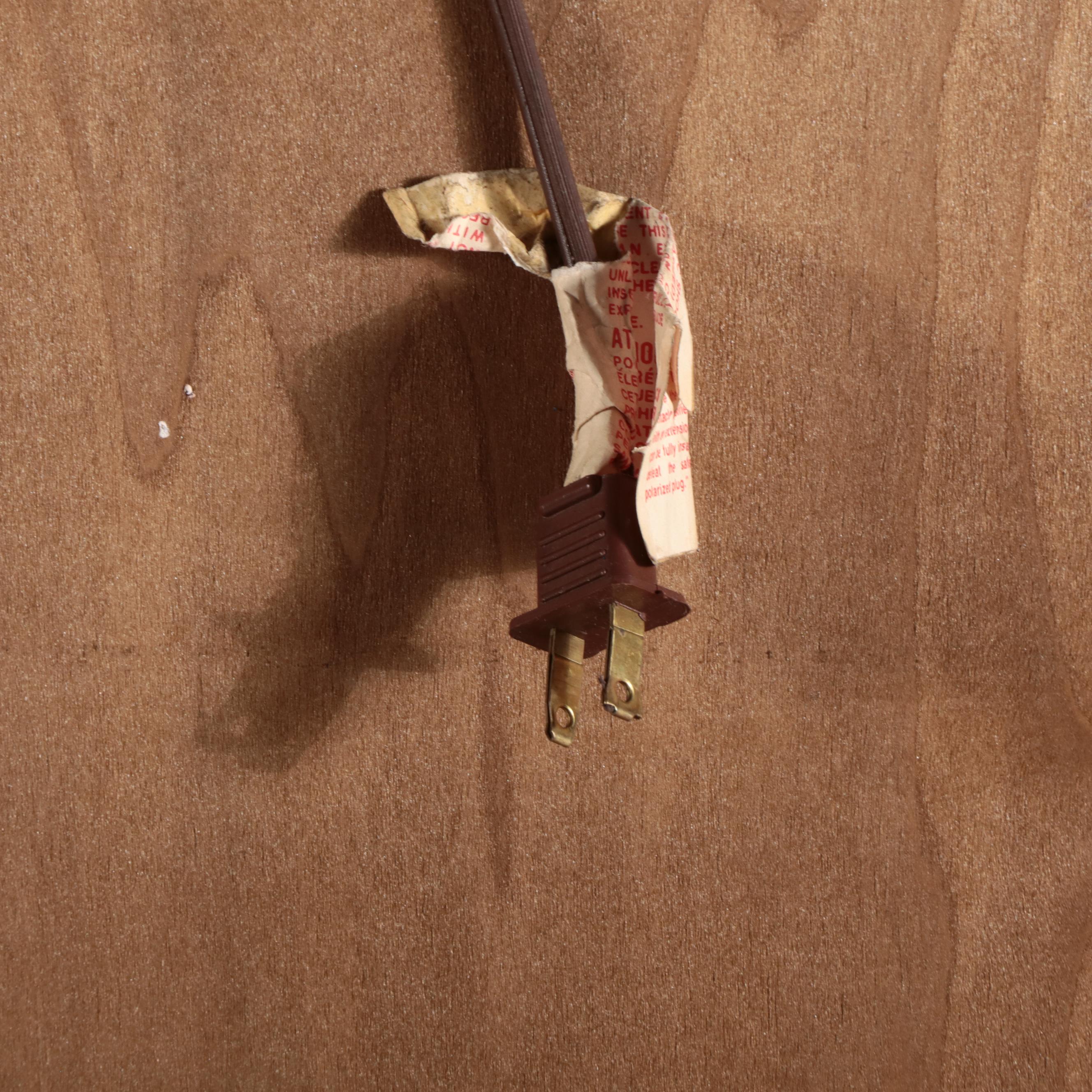 Thomasville American Colonial Style Cherrywood China Cabinet