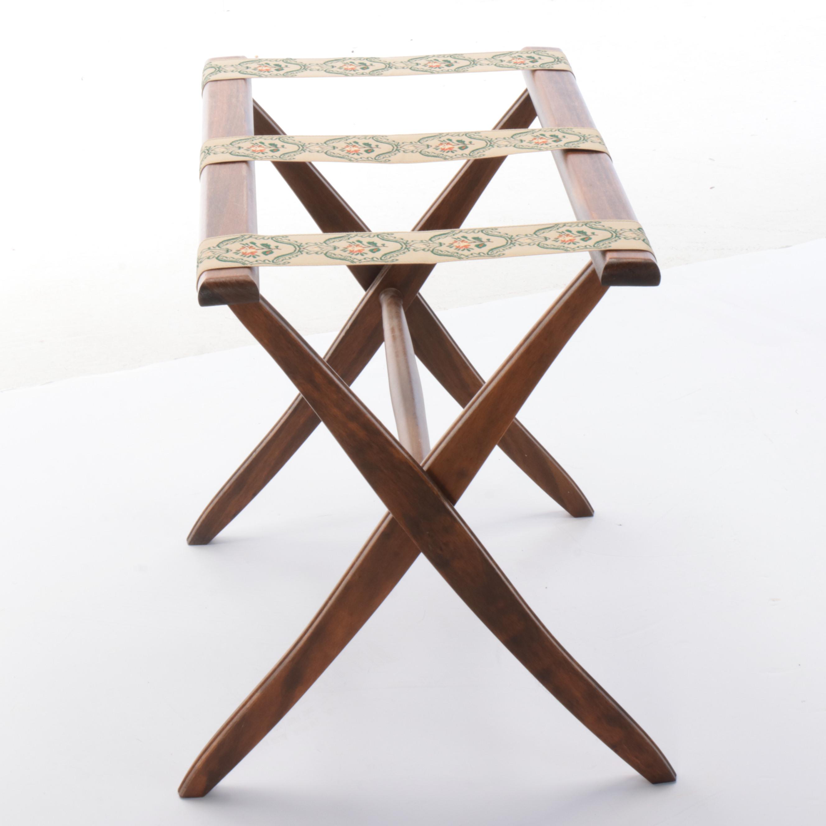 Goodwin Weavers Lipizzaner Horse Motif Throw with Accent Pillow & Luggage Stand