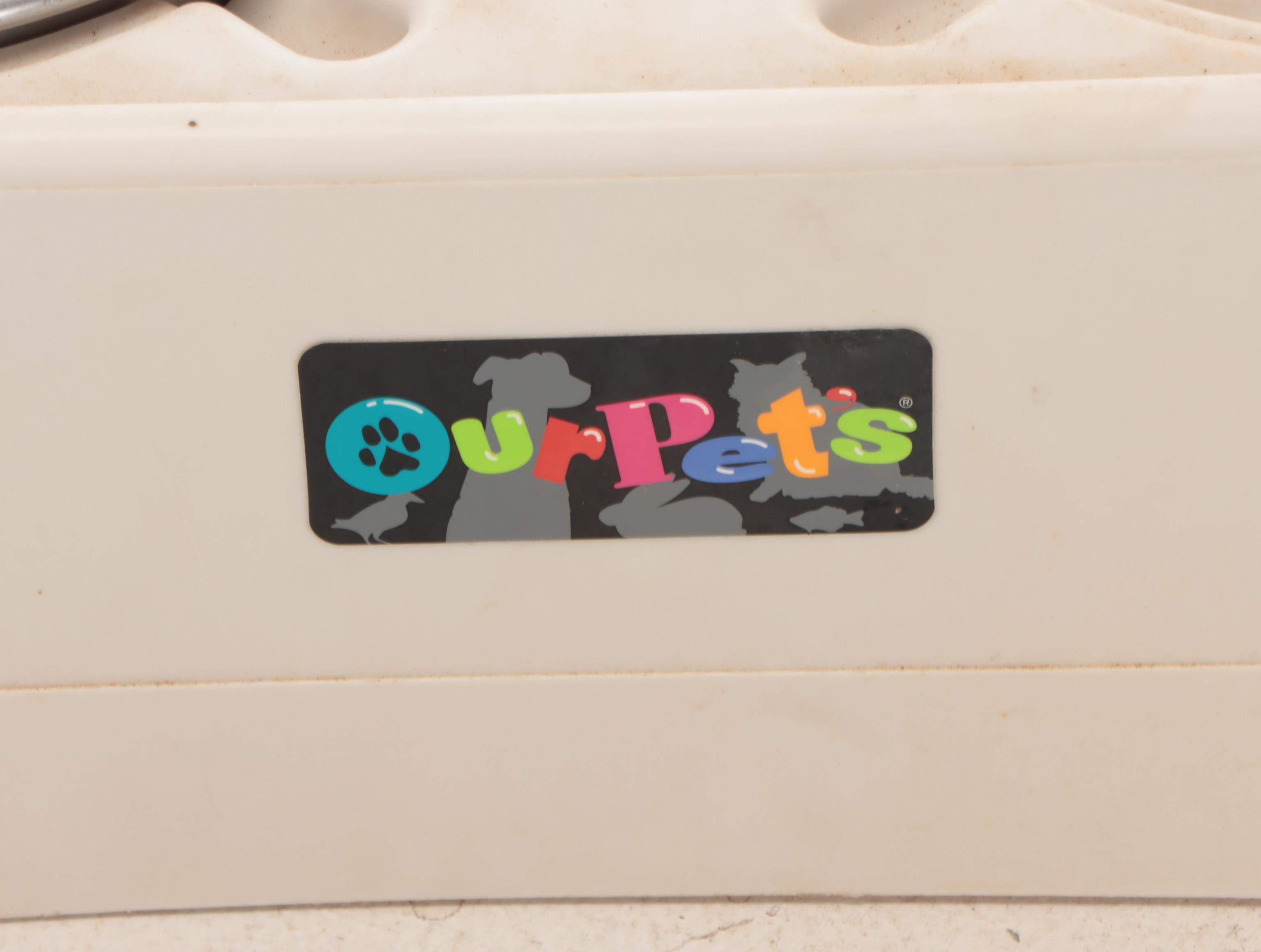 Plastic Large Dog Food Bowls and Stands with Collapsible Metal Cages