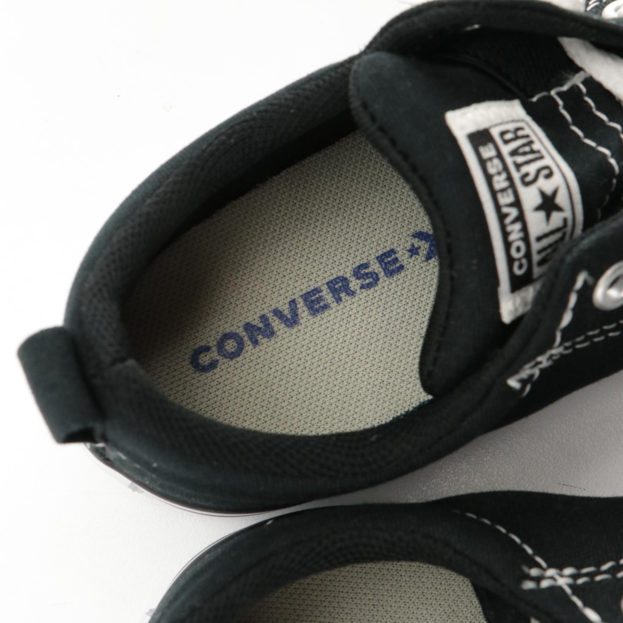 Toddler Chuck Taylor All Star Classic Low Top Sneakers in Black & White with Box