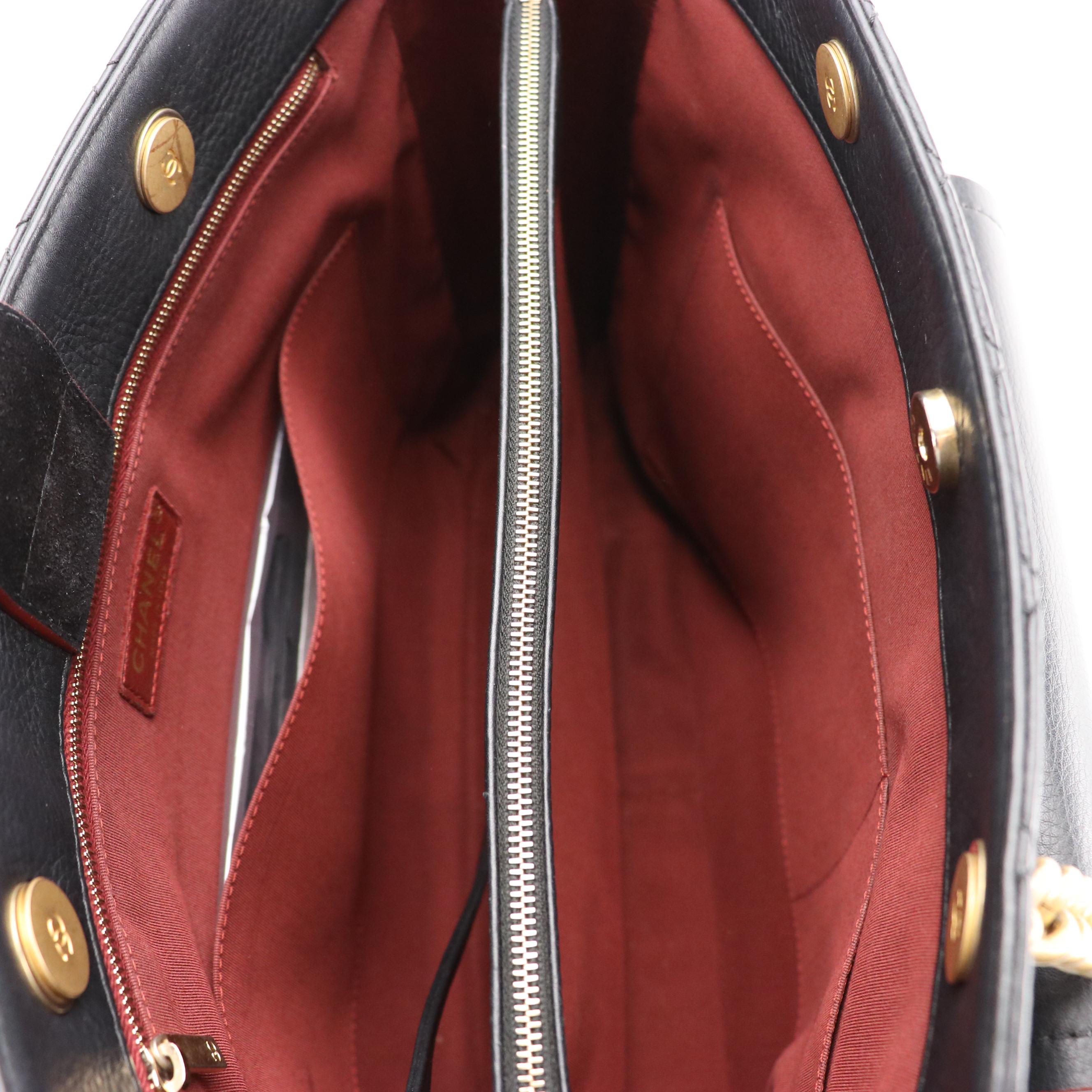 Chanel Archi Chic Shopping Bag in Quilted Caviar Leather