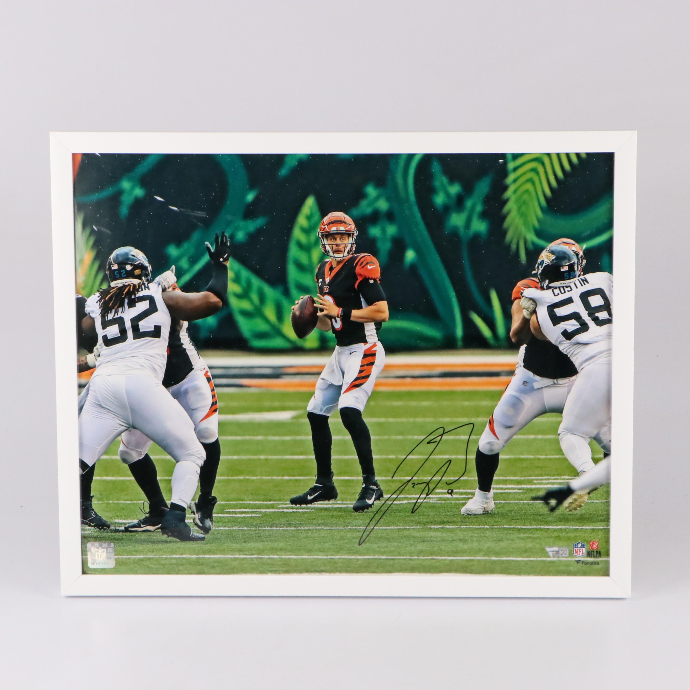 Joe Burrow Signed Cincinnati Bengals Framed Print