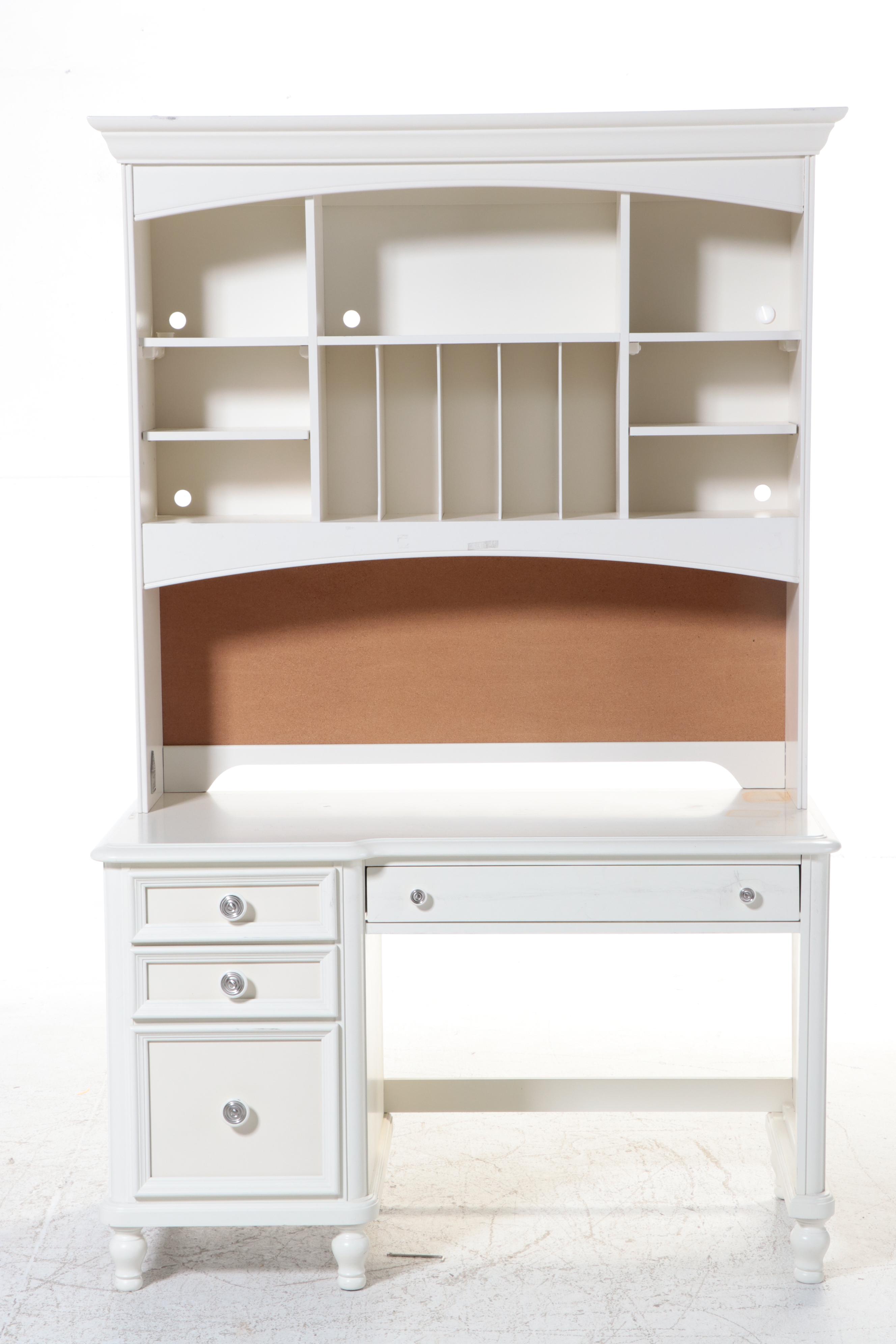 Pulaski Furniture Wooden Desk and Hutch