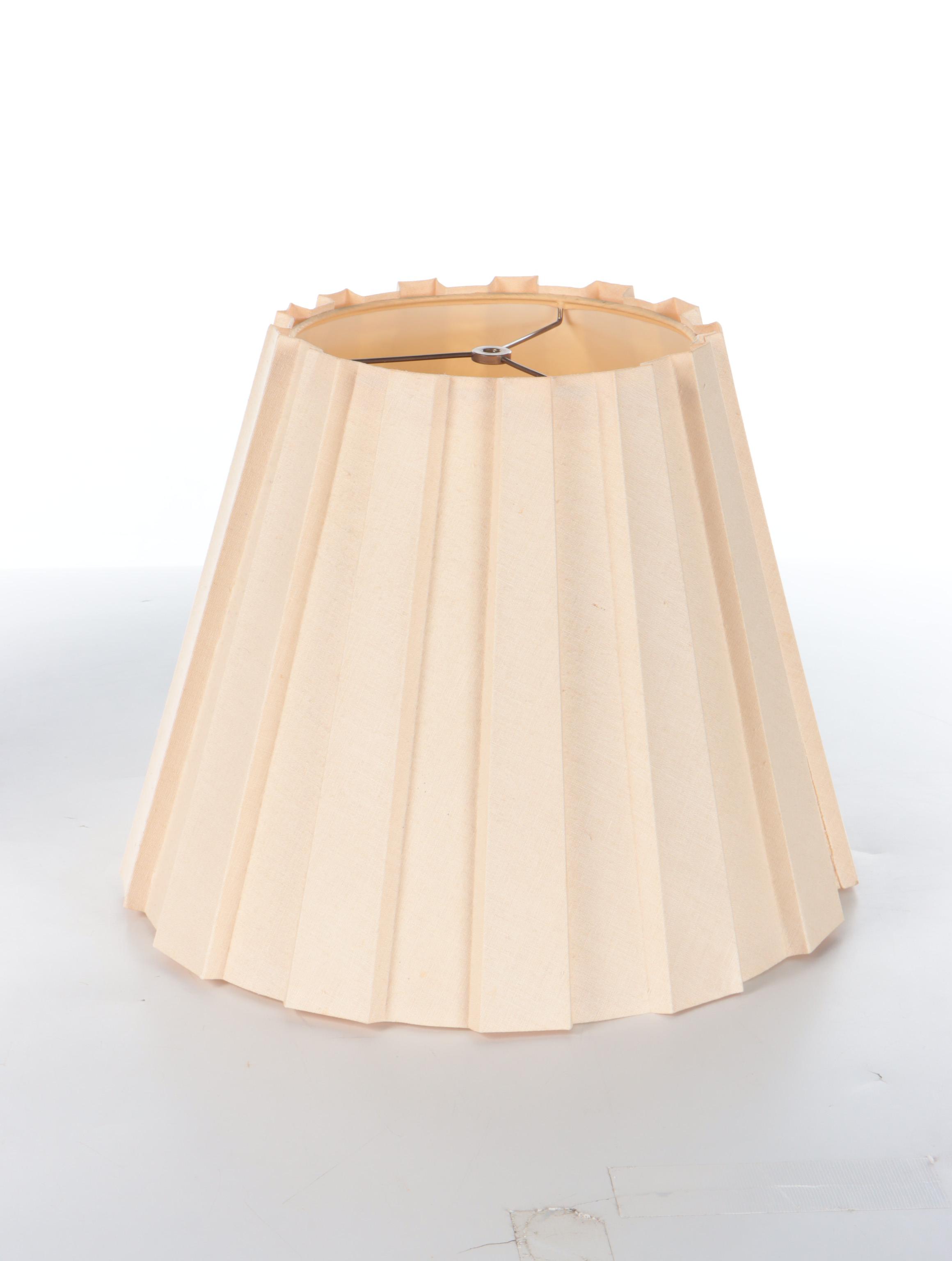 Ethan Allen Ceramic Angled Urn Form Table Lamp with Metal Base and Medallion