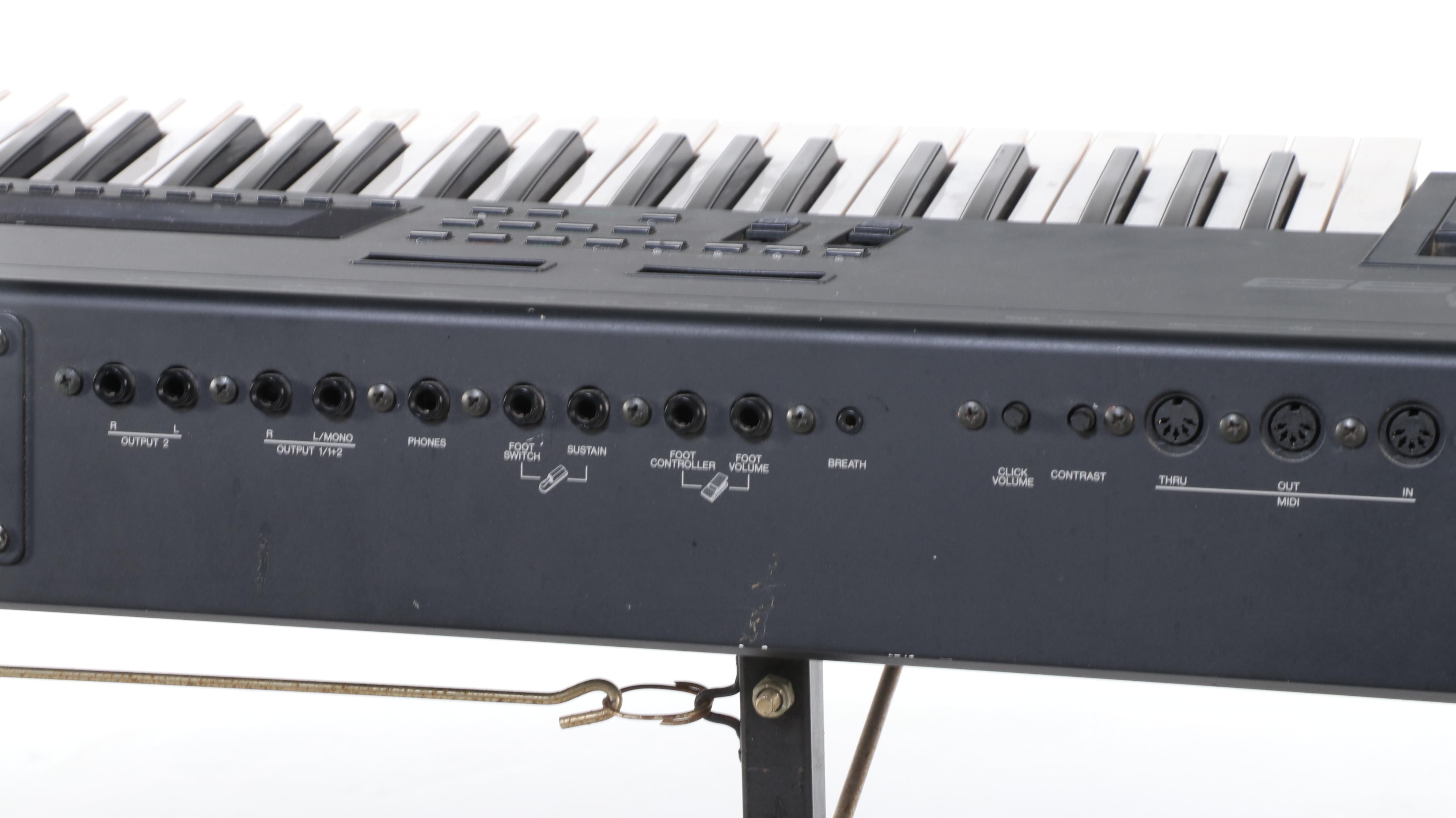 Yamaha SY99 Music Synthesizer with Stand