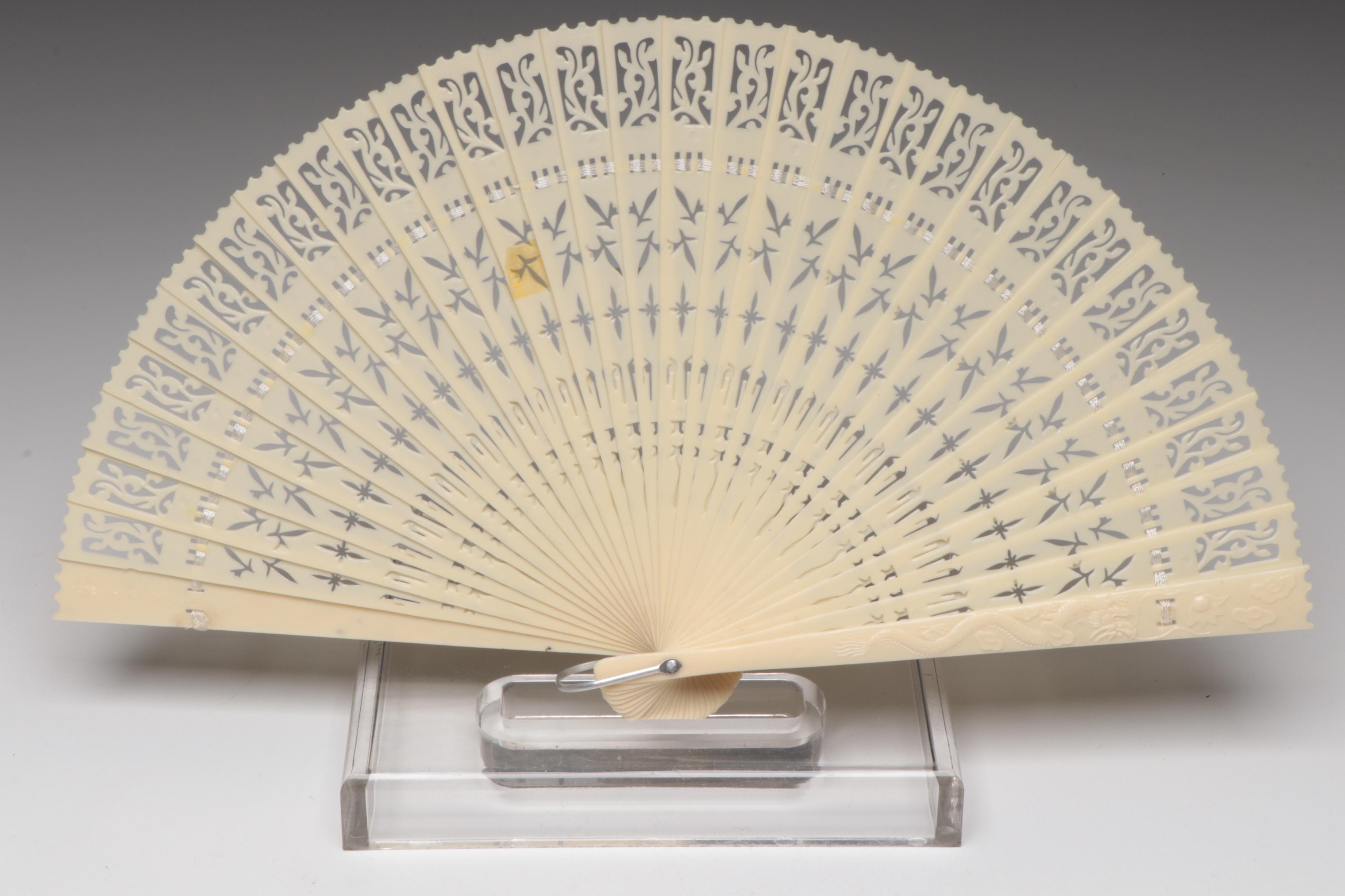 Chinese Carved Serpentine Brush Pot with Carved Amethyst Bowl, Fan and Buddha