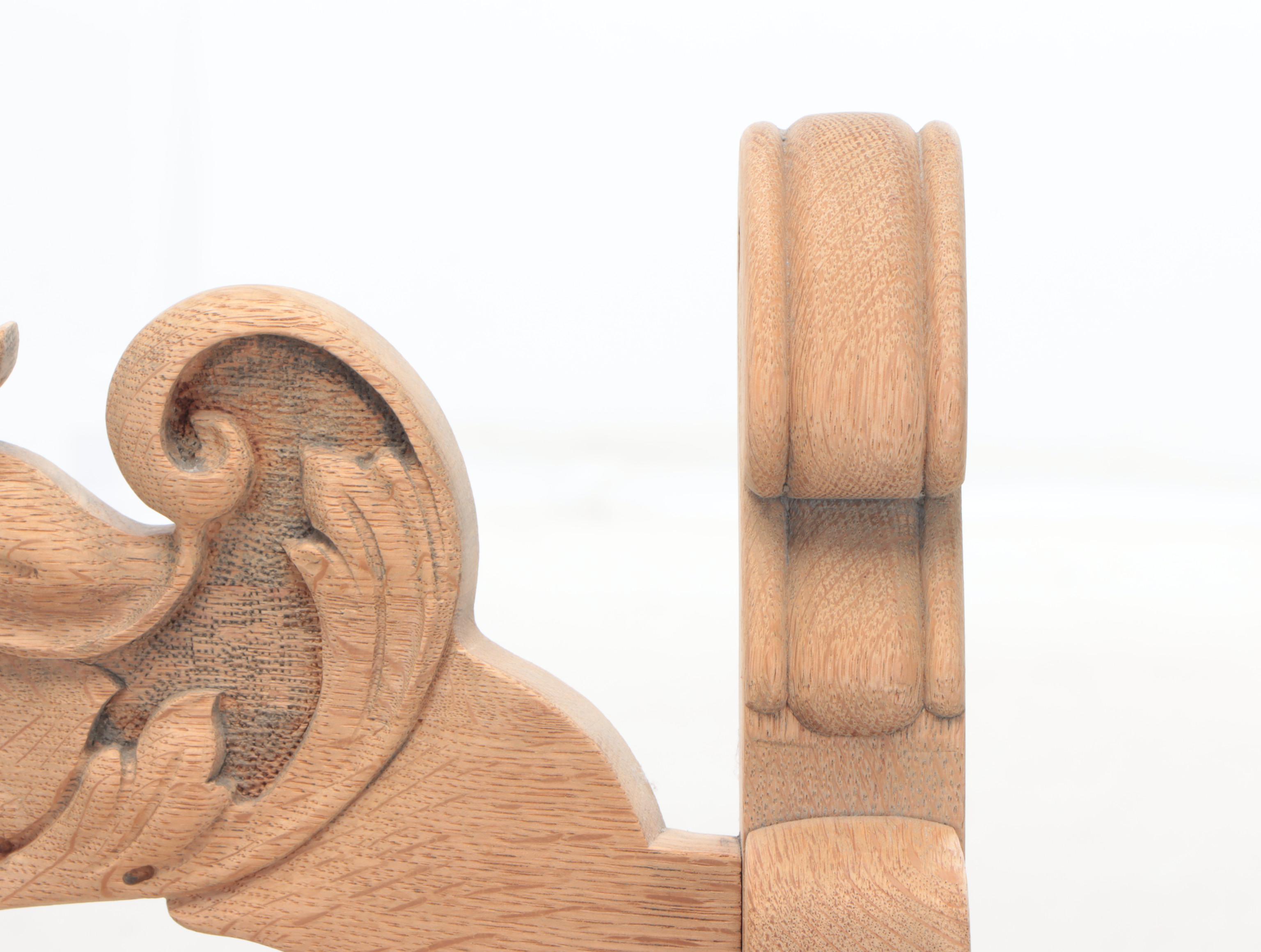 Renaissance Revival Style Carved Oak Northwind Face Savonarola Chair