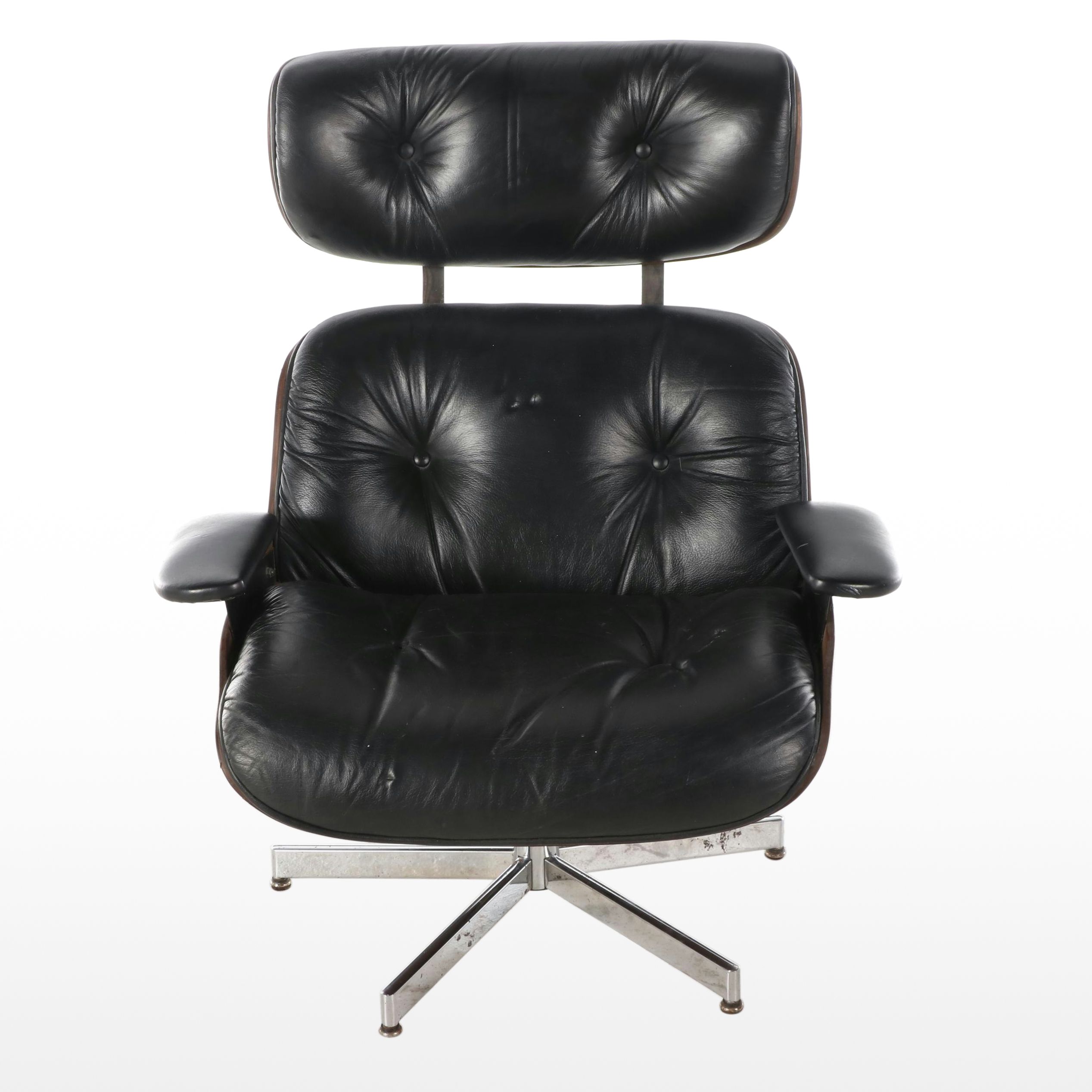 Mid Century Modern Eames Style Walnut and Leather Lounge Chair