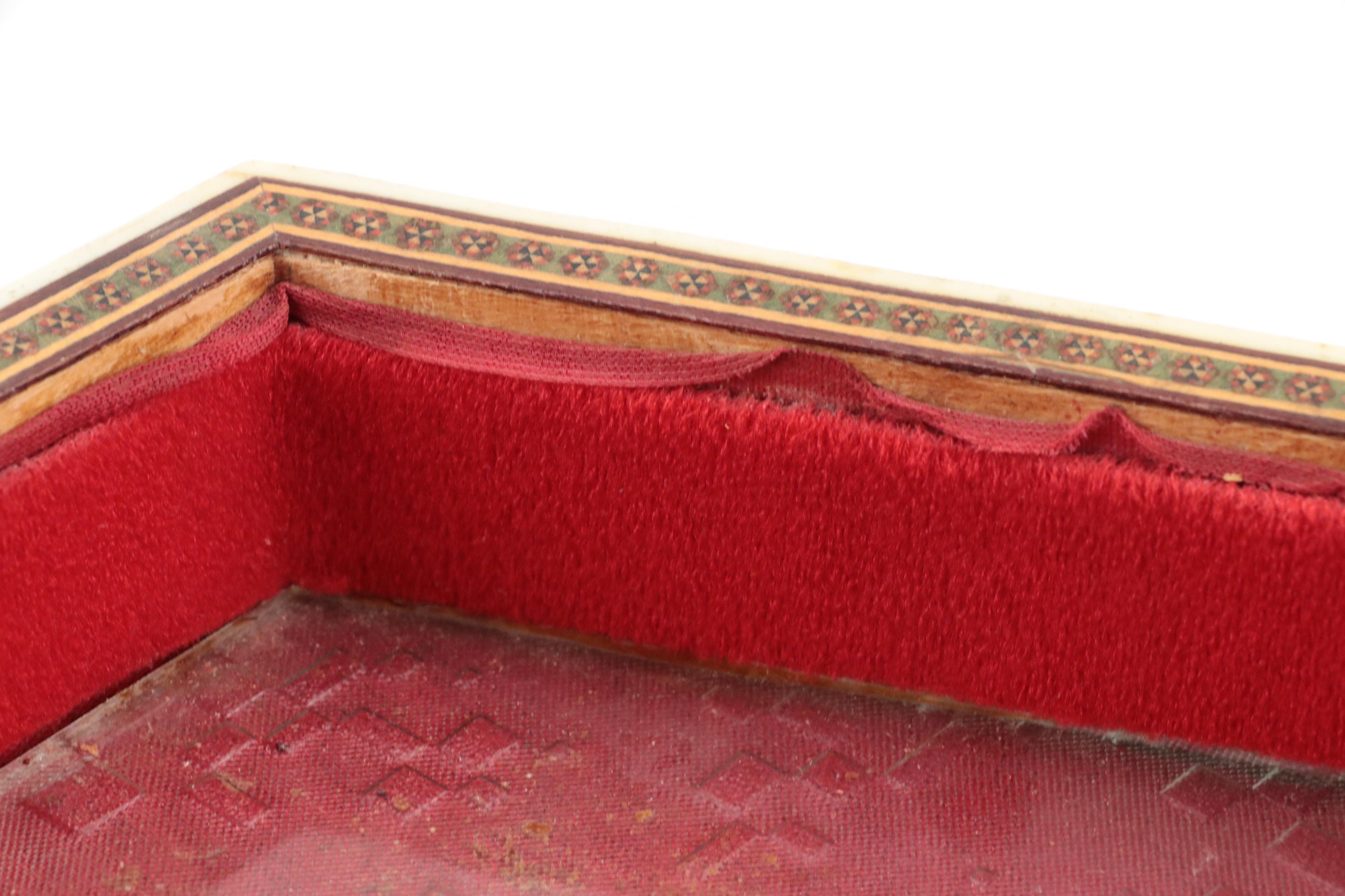 Indo-Persian Style Bone, Resin and Wood Mosaic Inlay Lidded Box